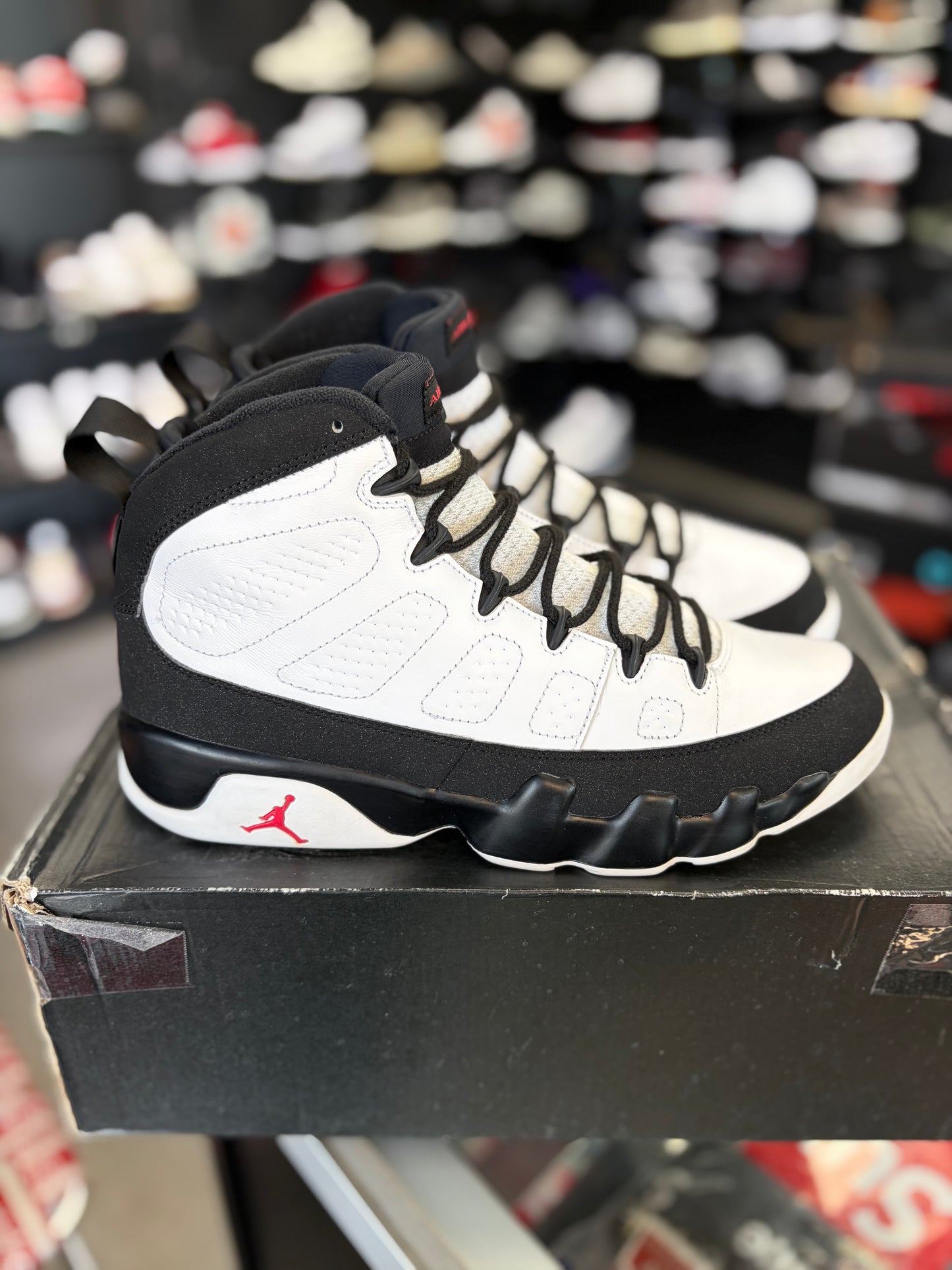 Jordan 9 “OG” (2016) Size 10