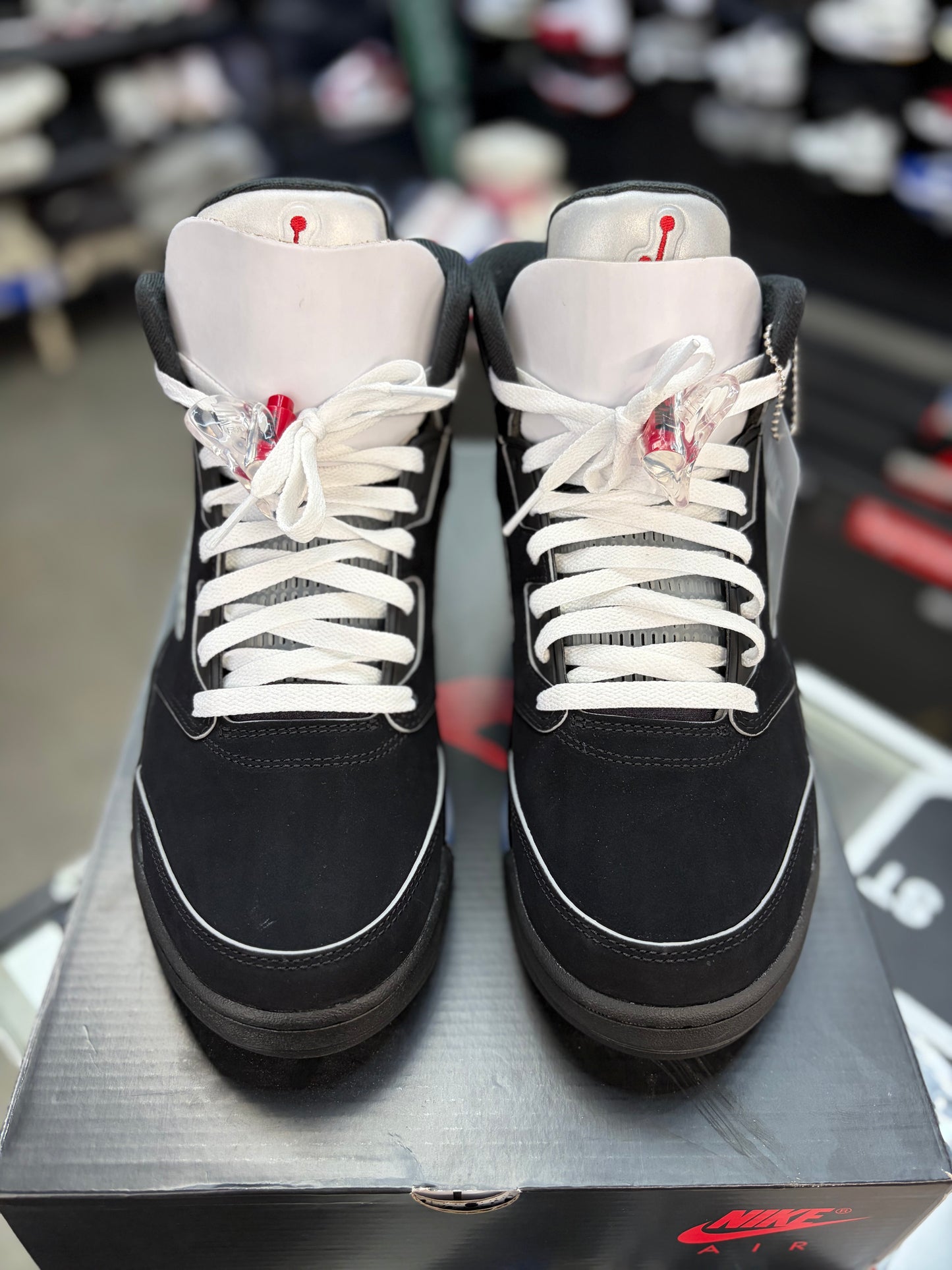 Jordan 5 “Metallic Reimagined” Size 10.5