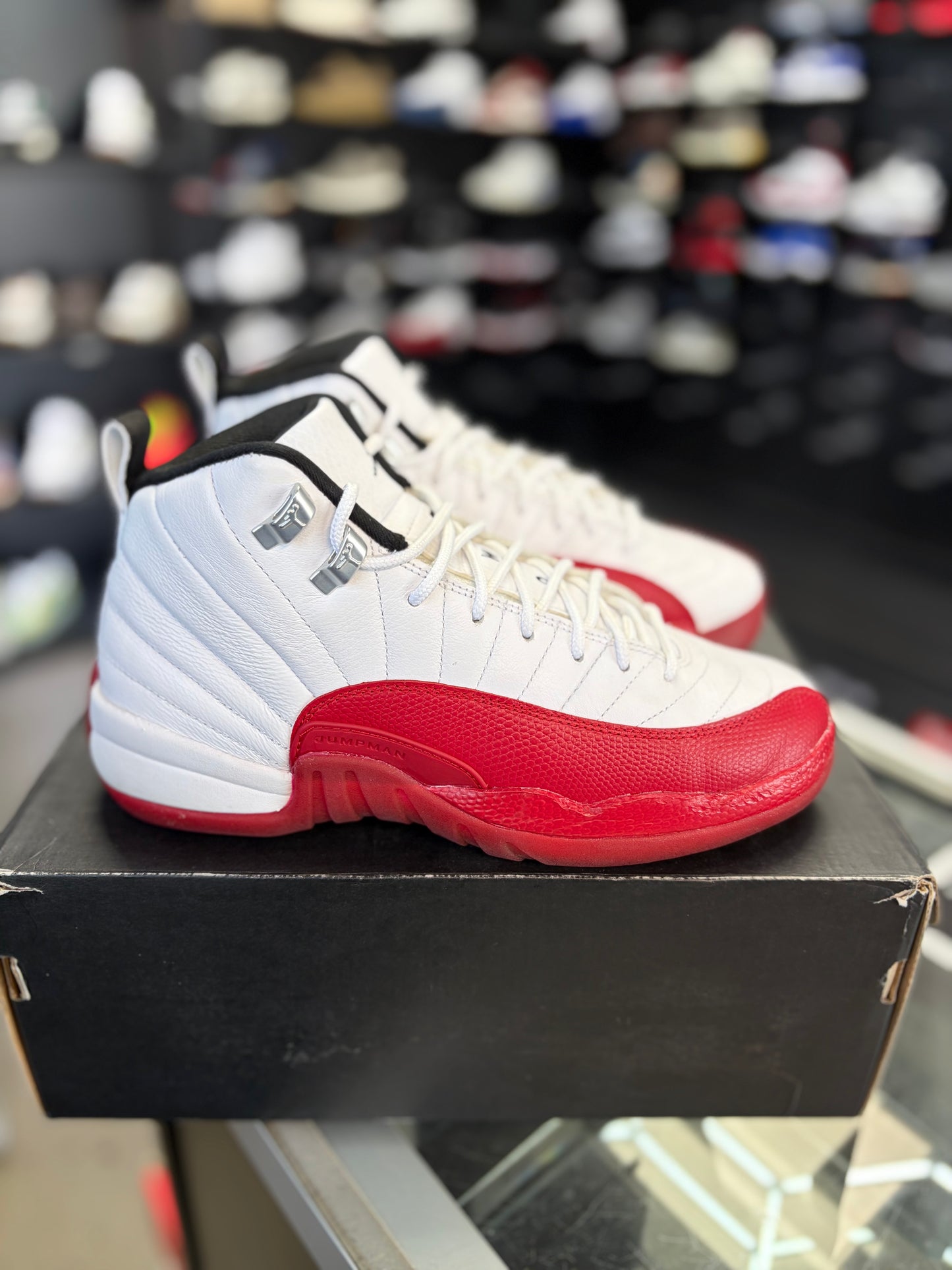 Jordan 12 (Gs) “Cherry” Size 6y/7.5w