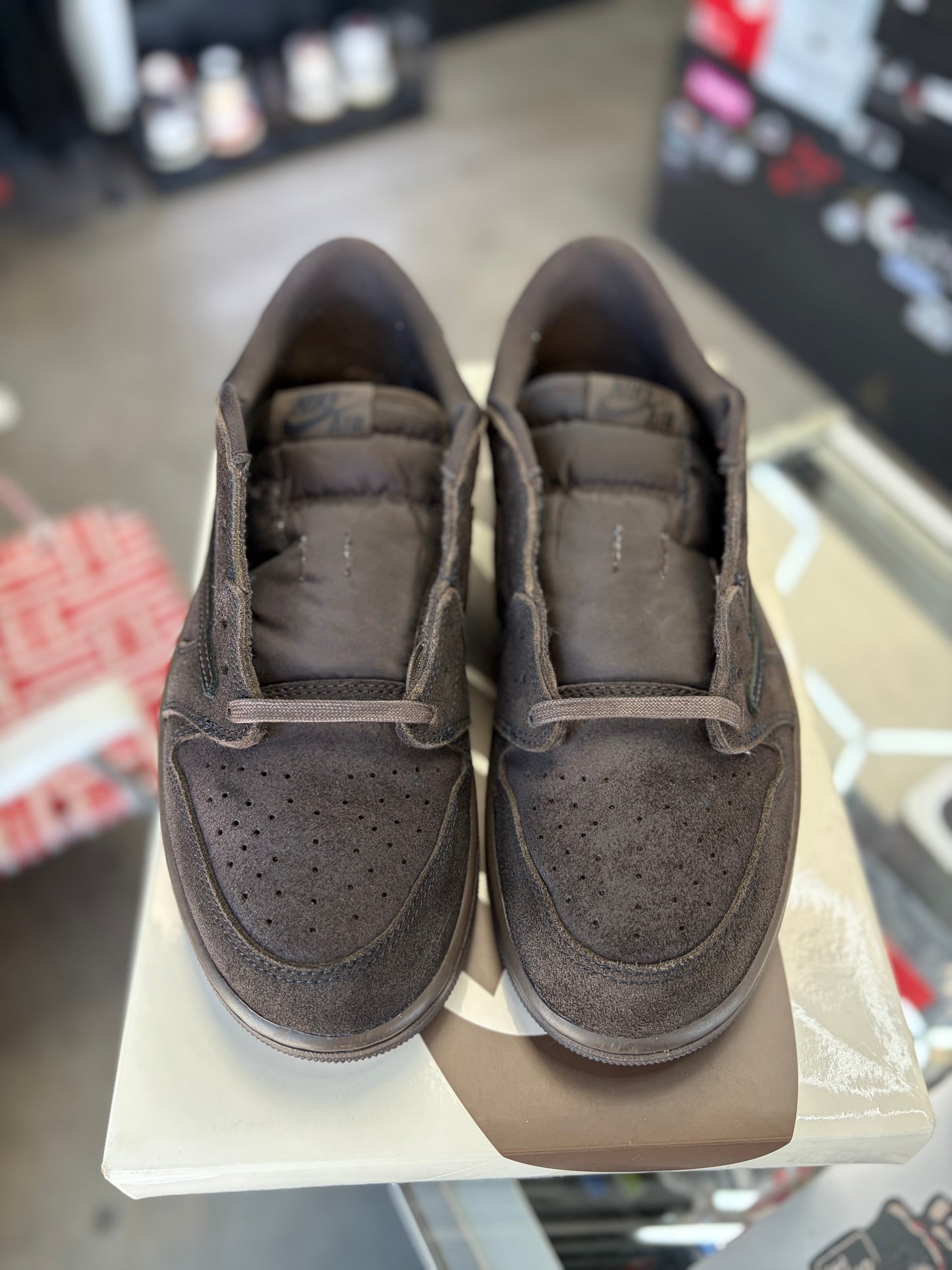 Jordan 1 Low x Travis Scott “Velvet” Size 10.5