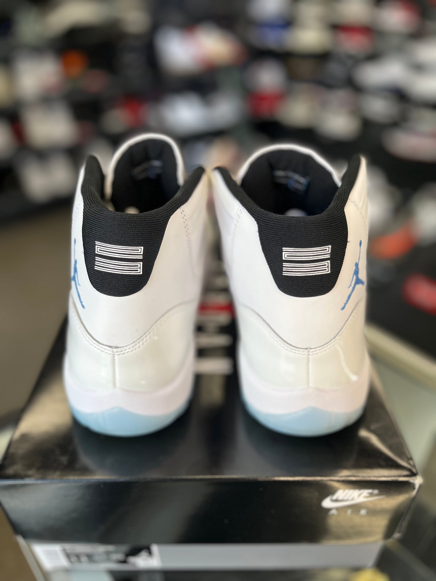 Jordan 11 “Legend Blue” Size 11