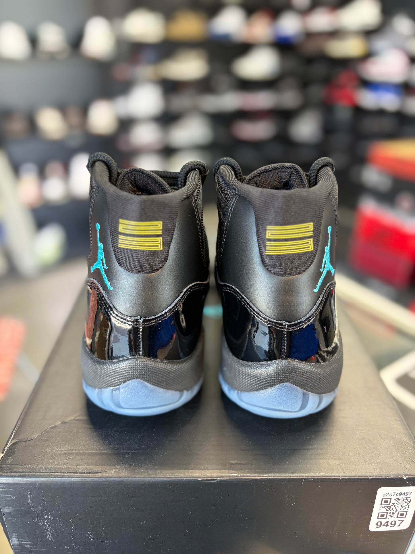 Jordan 11 “Gamma” Size 9.5
