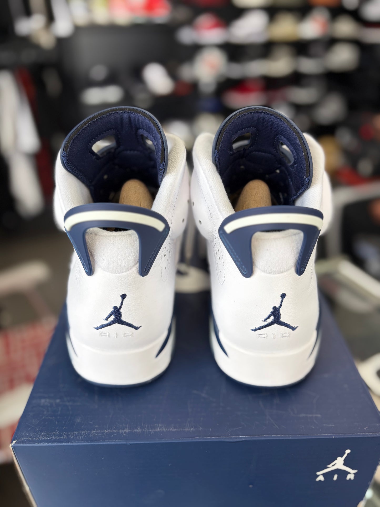 Jordan 6 “Midnight Navy” Size 10
