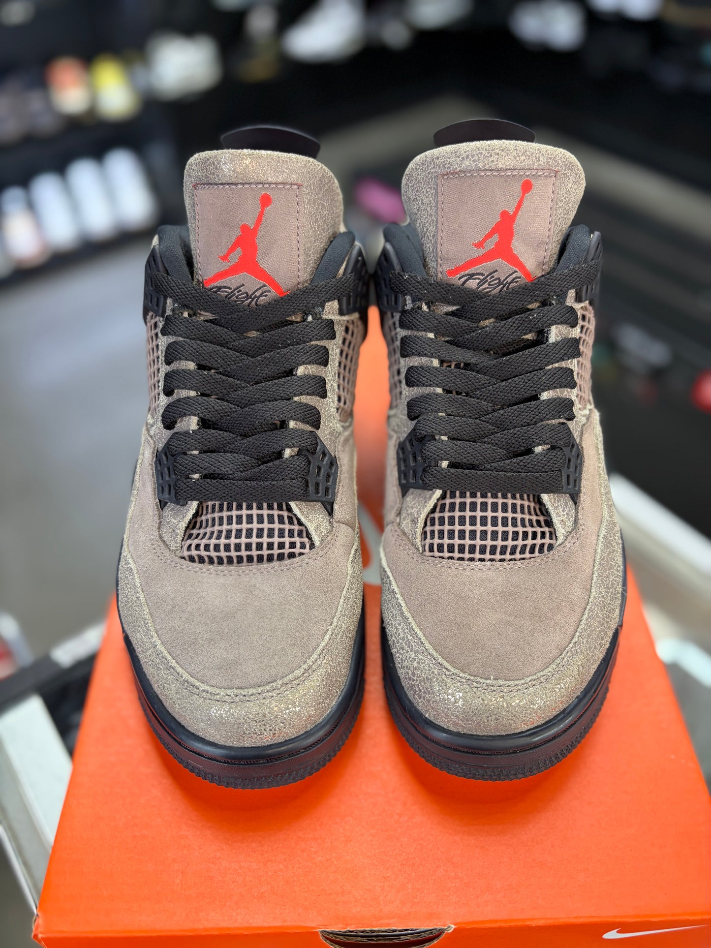 Jordan 4 “Taupe Haze” Size 9