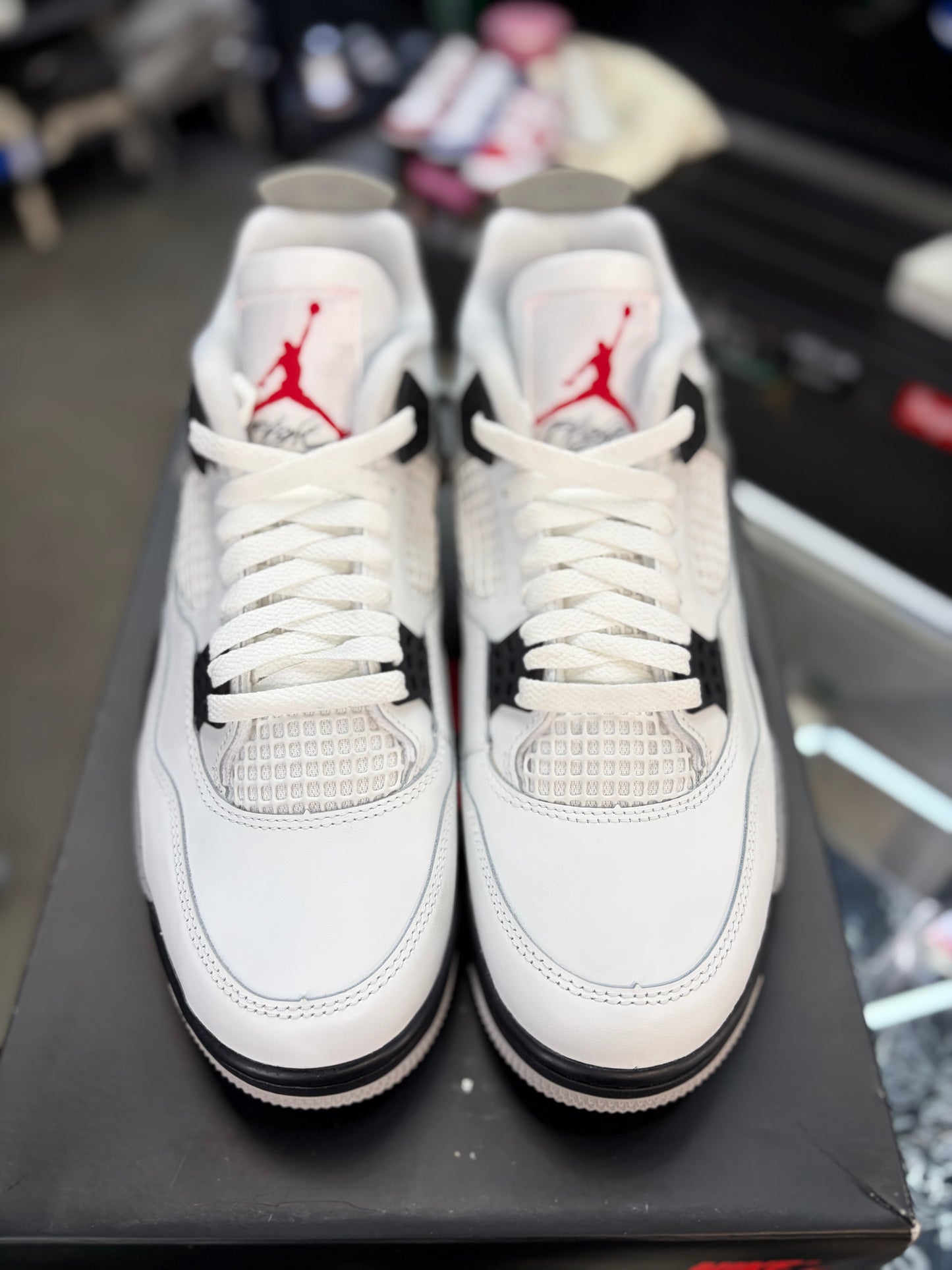 Jordan 4 “White Cement” Size 9.5