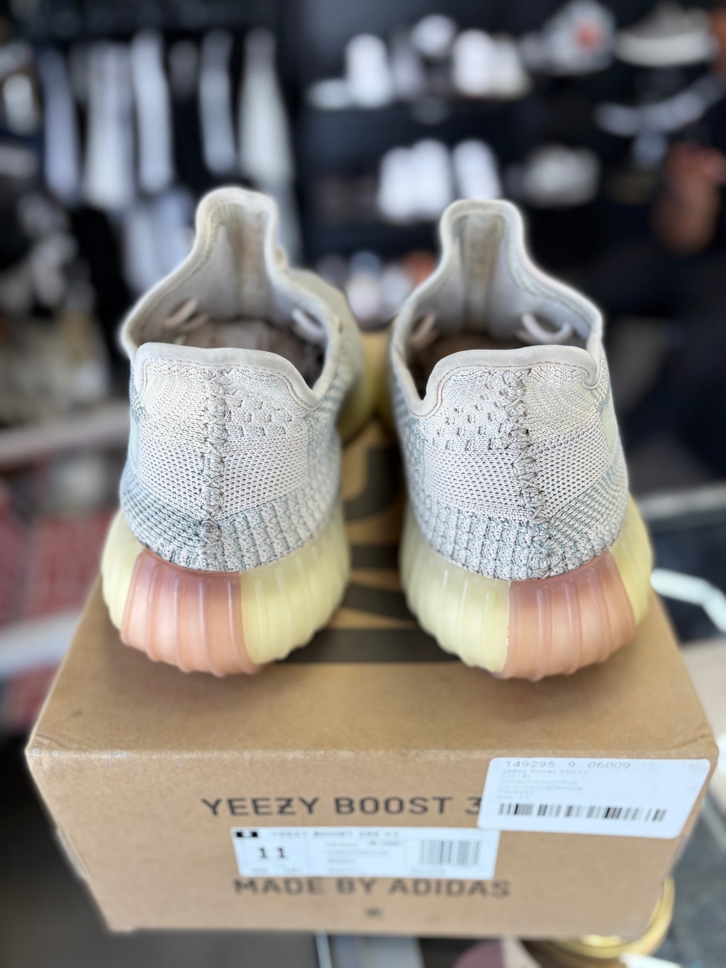 Yeezy 350 “Citrin” Size 11