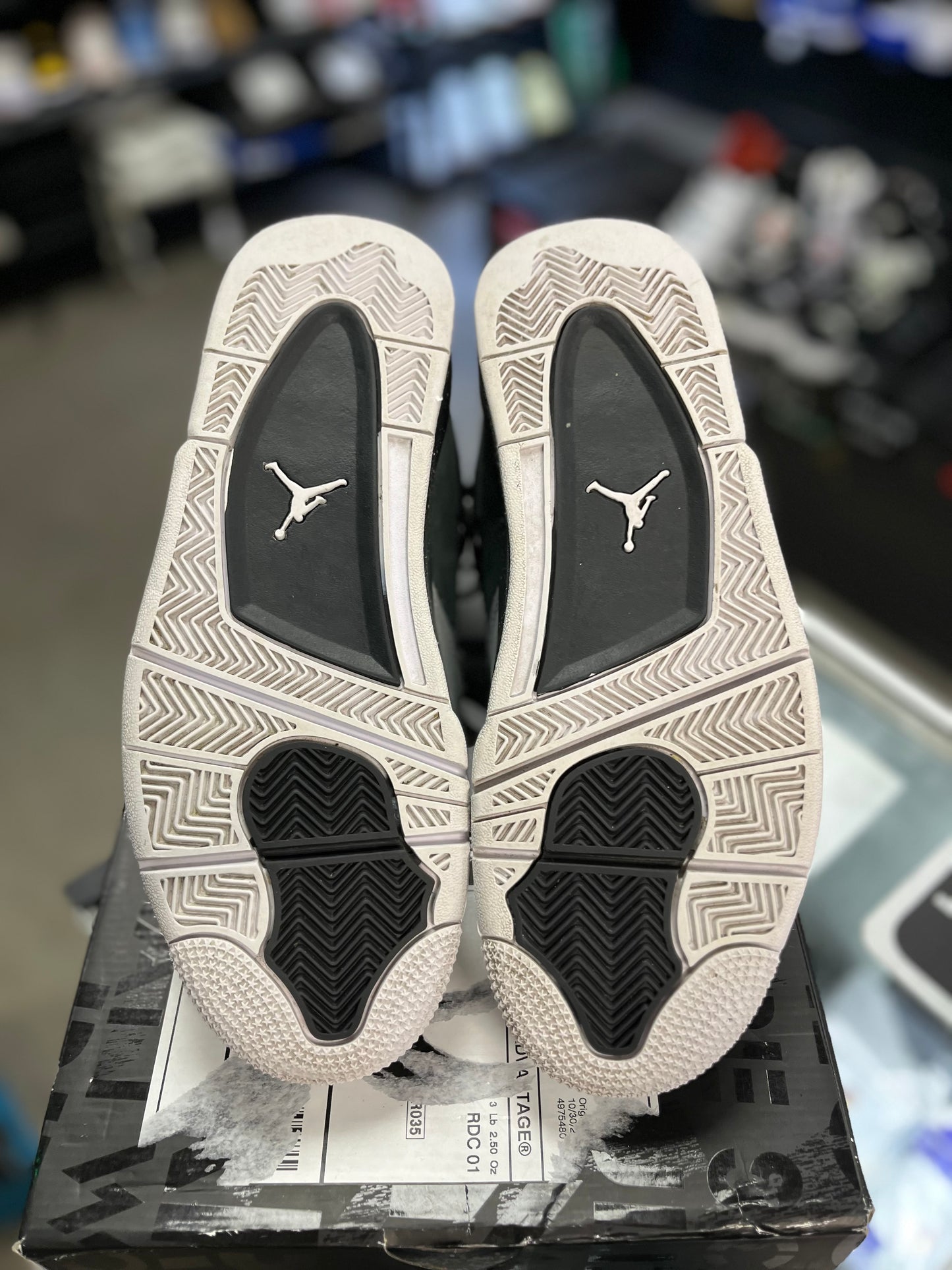Jordan 4 “Fear” Size 10