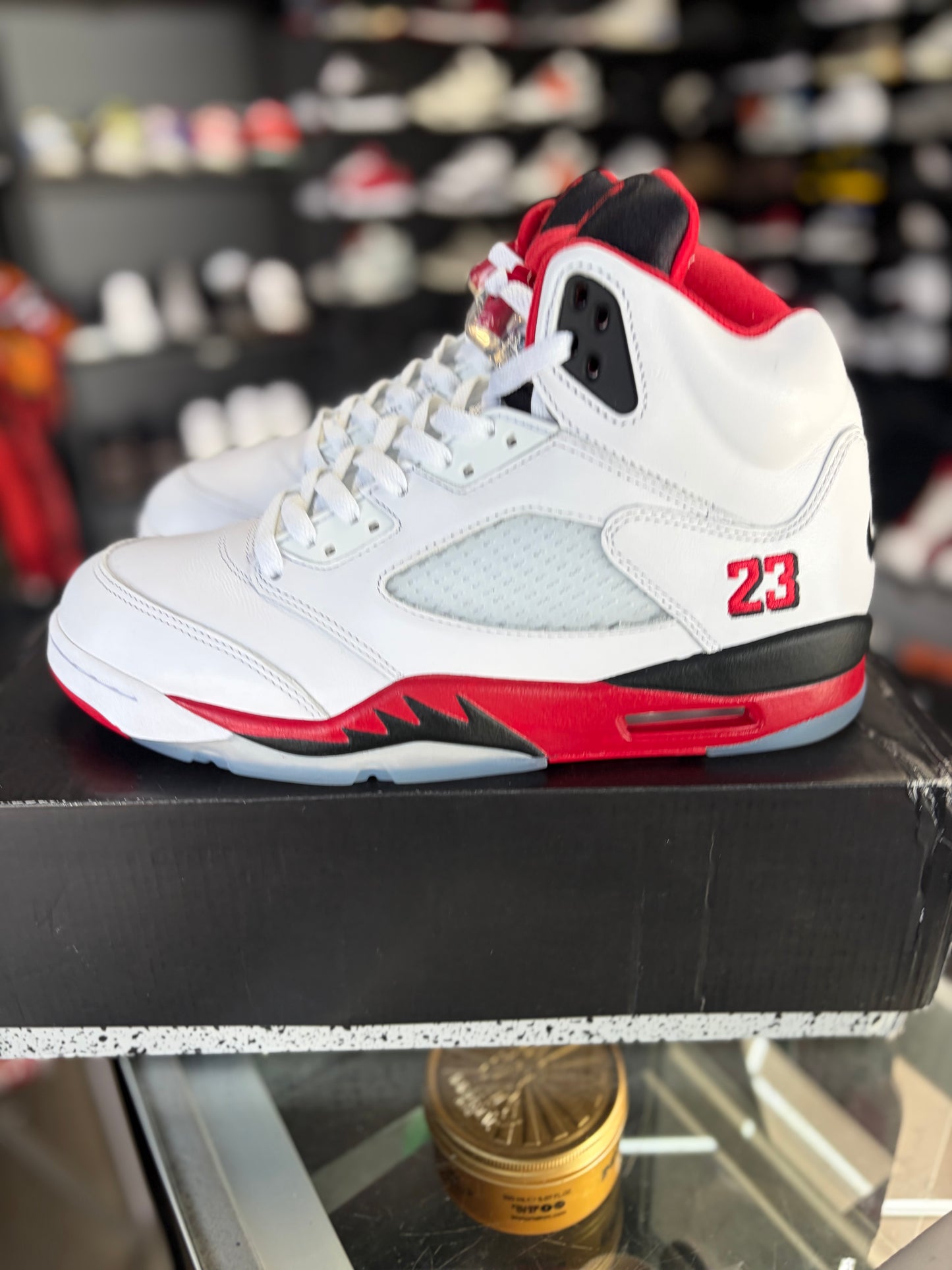 Jordan 5 “Fire Red” (2025) Size 10