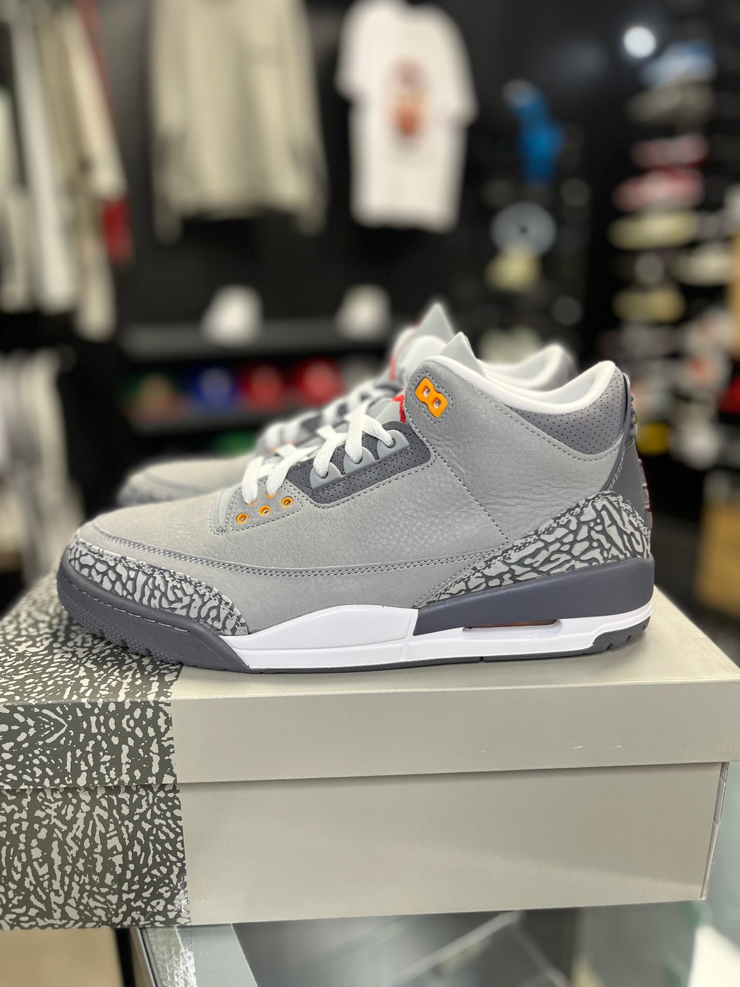 Jordan 3 “Cool Grey” Size 10.5