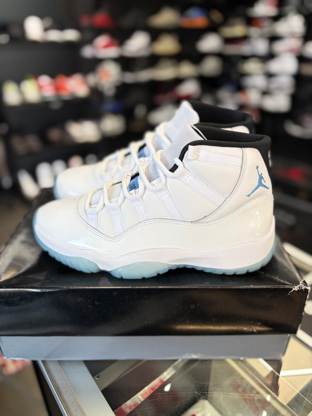 Jordan 11 “Legend Blue” Size 8.5