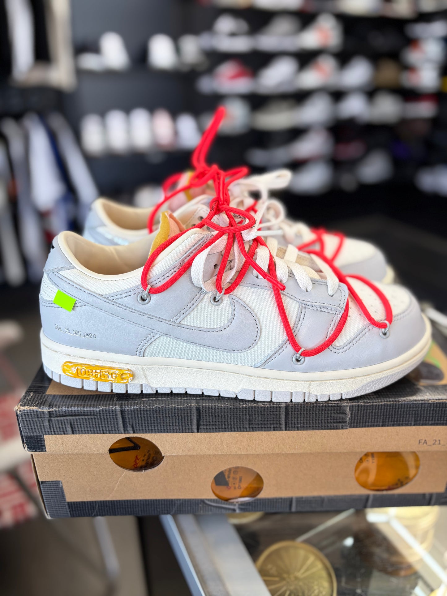Nike Off White Dunk “Lot 06” Size 9