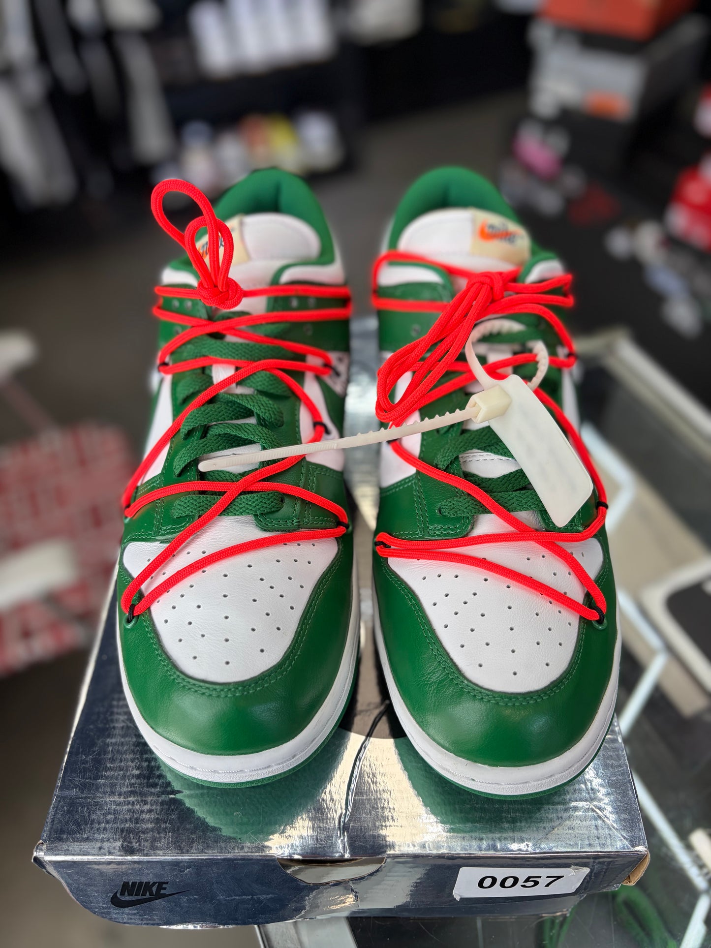 Nike Dunk x Off White “Pine Green” Size 12