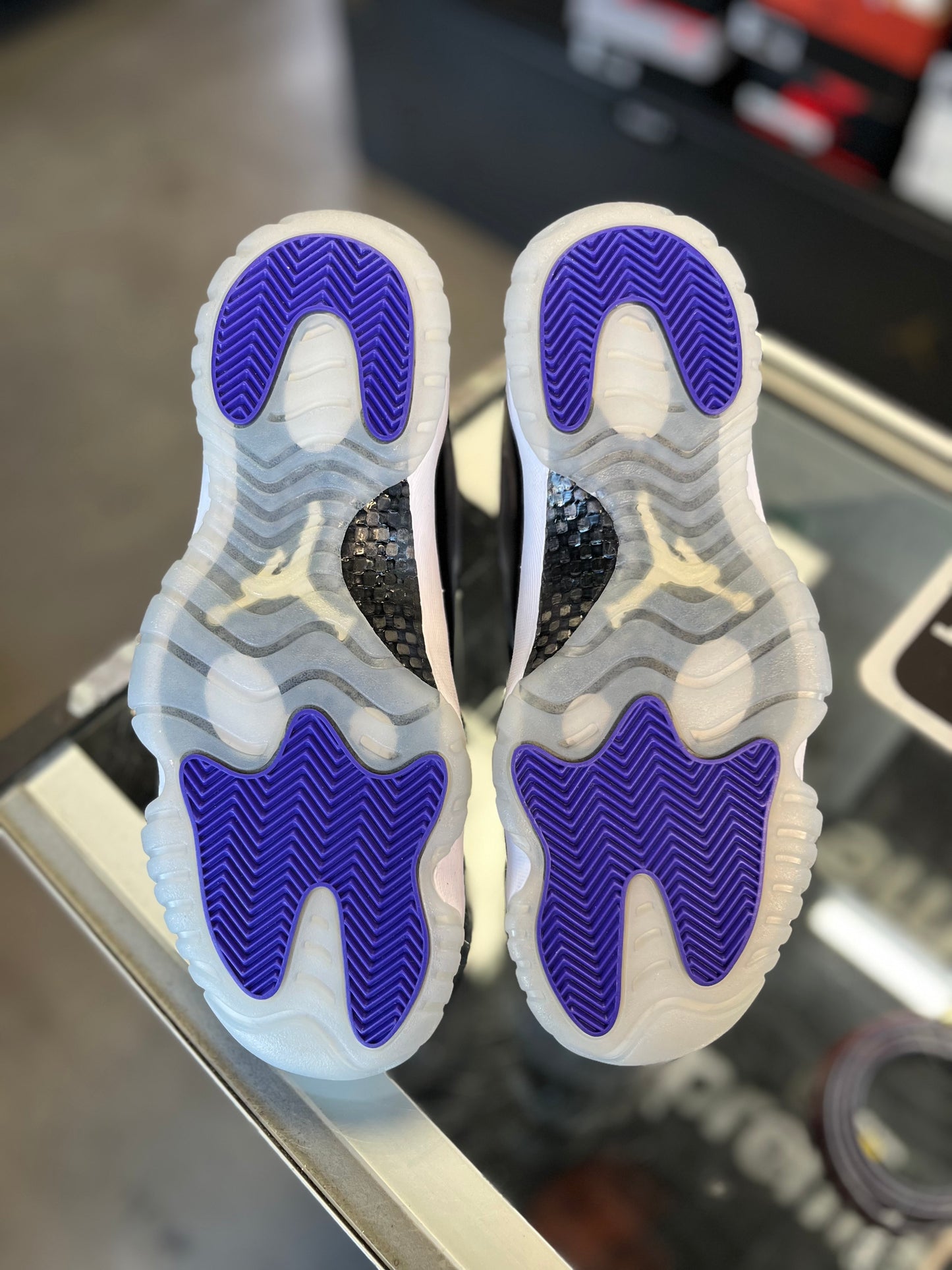 Jordan 11 “Concord” (2018) Size 9