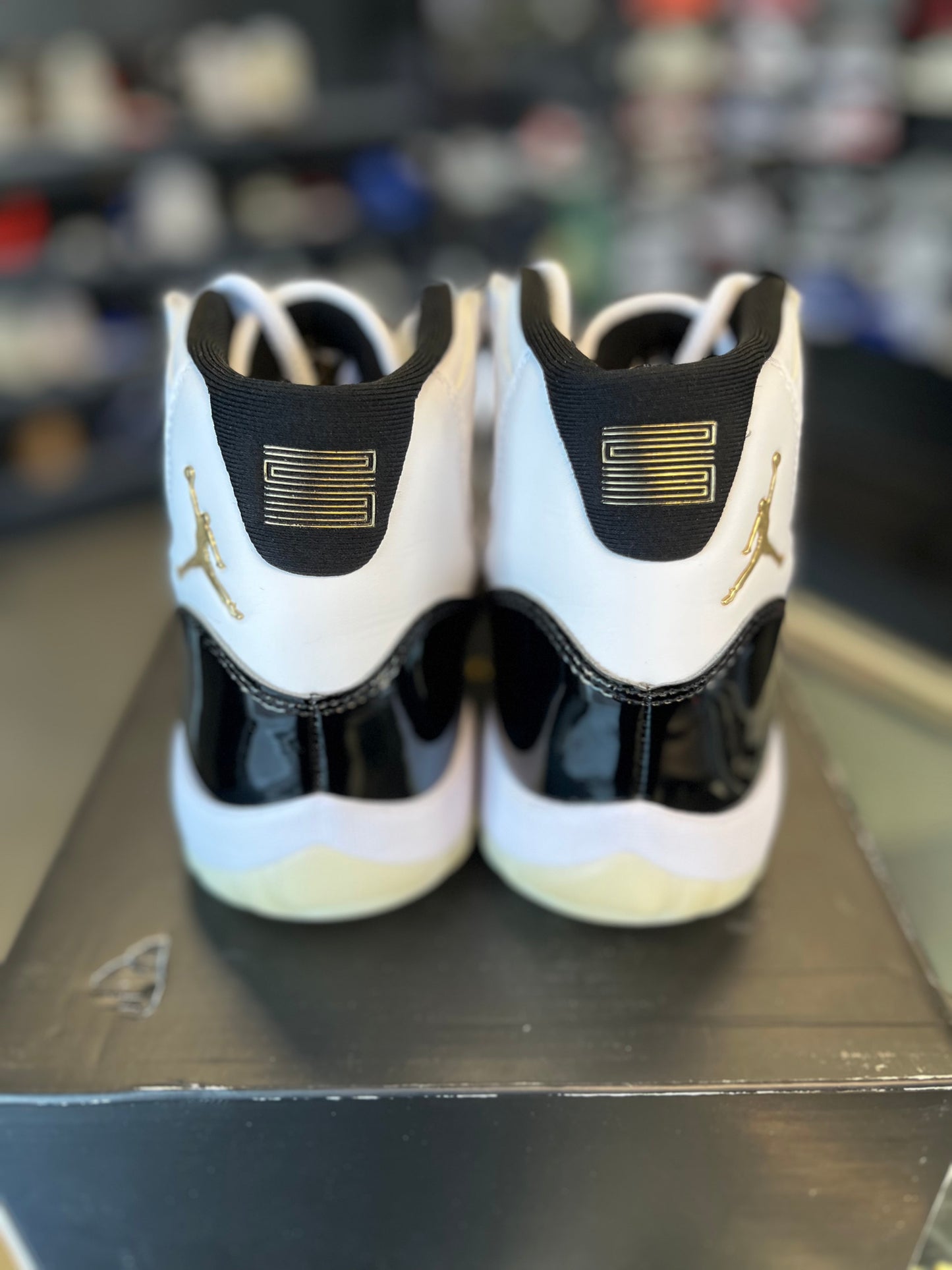 Jordan 11 “Gratitude” Size 8
