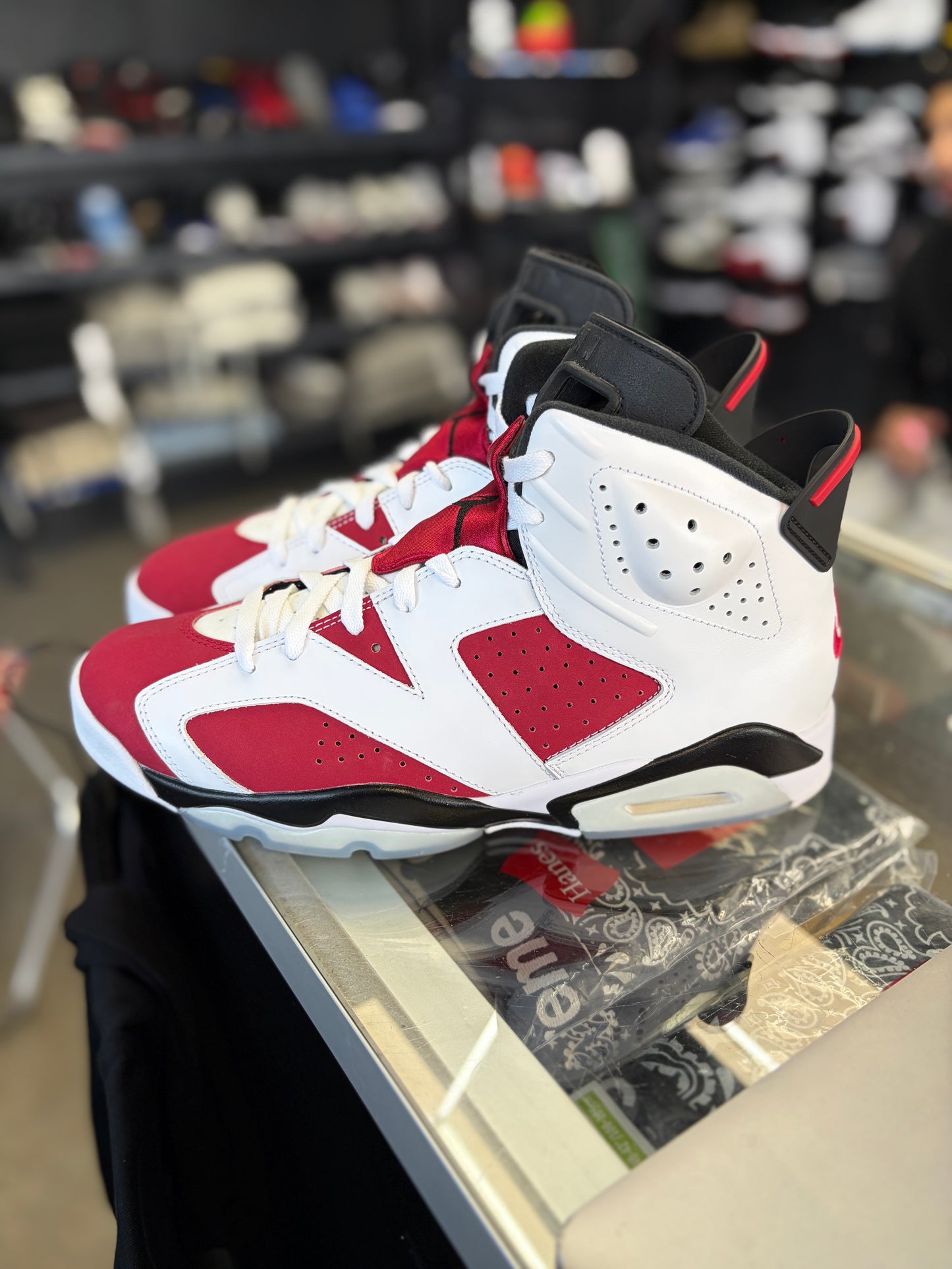 Jordan 6 “Carmine” (2021) Size 11