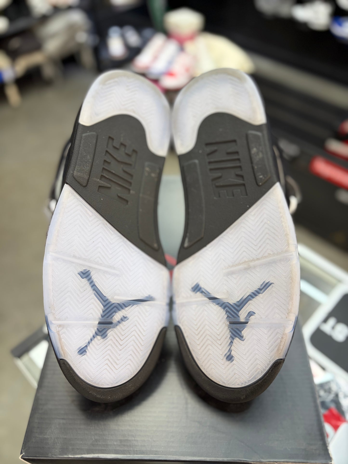 Jordan 5 “Metallic Reimagined” Size 10.5