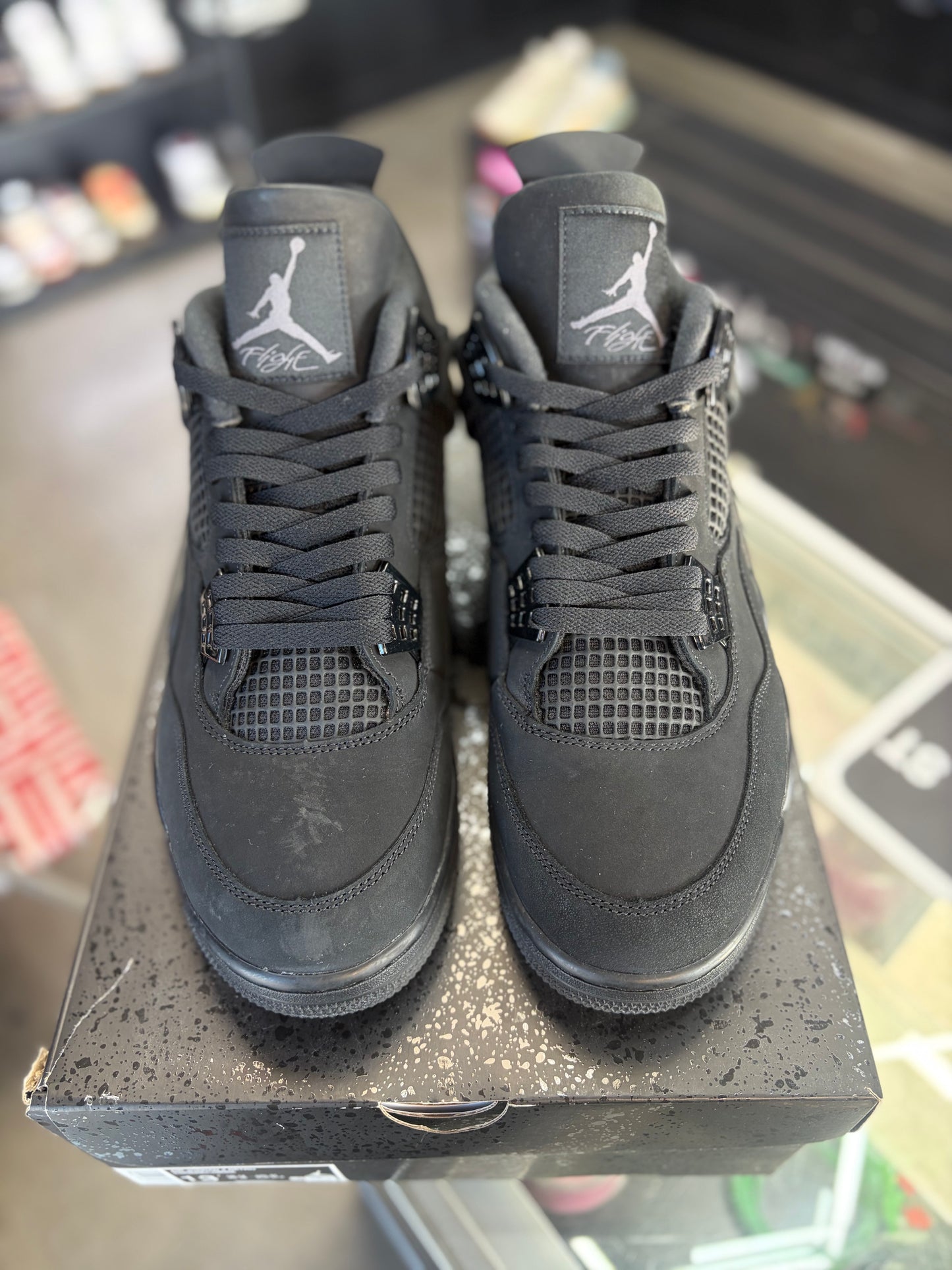 Jordan 4 “Black Cat” (2025) Size 13