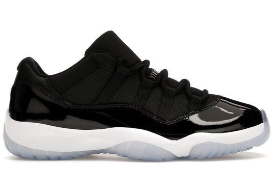 Jordan 11 Low “Spacejam” Size 9