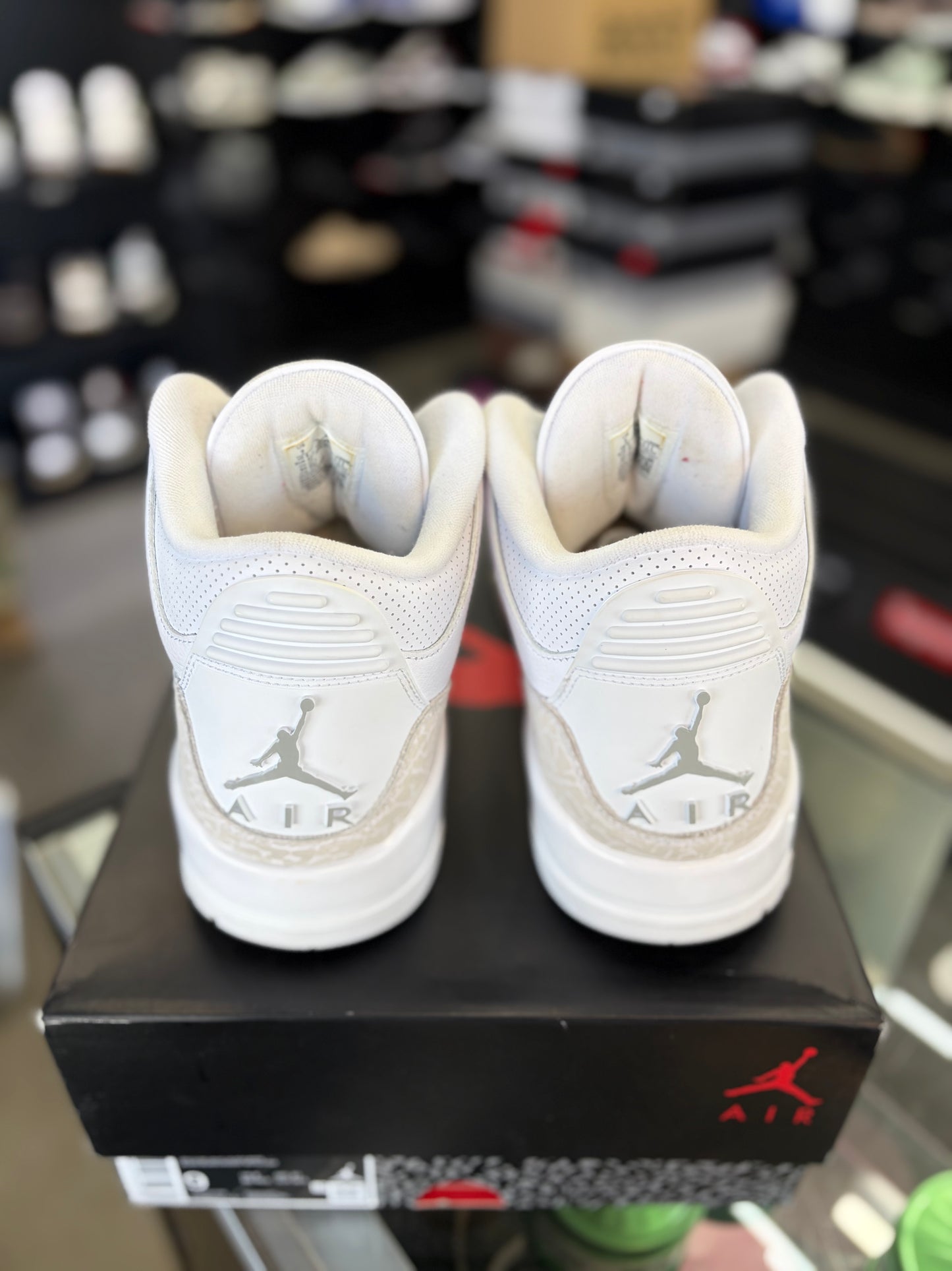 Jordan 3 “Pure Money” Size 9