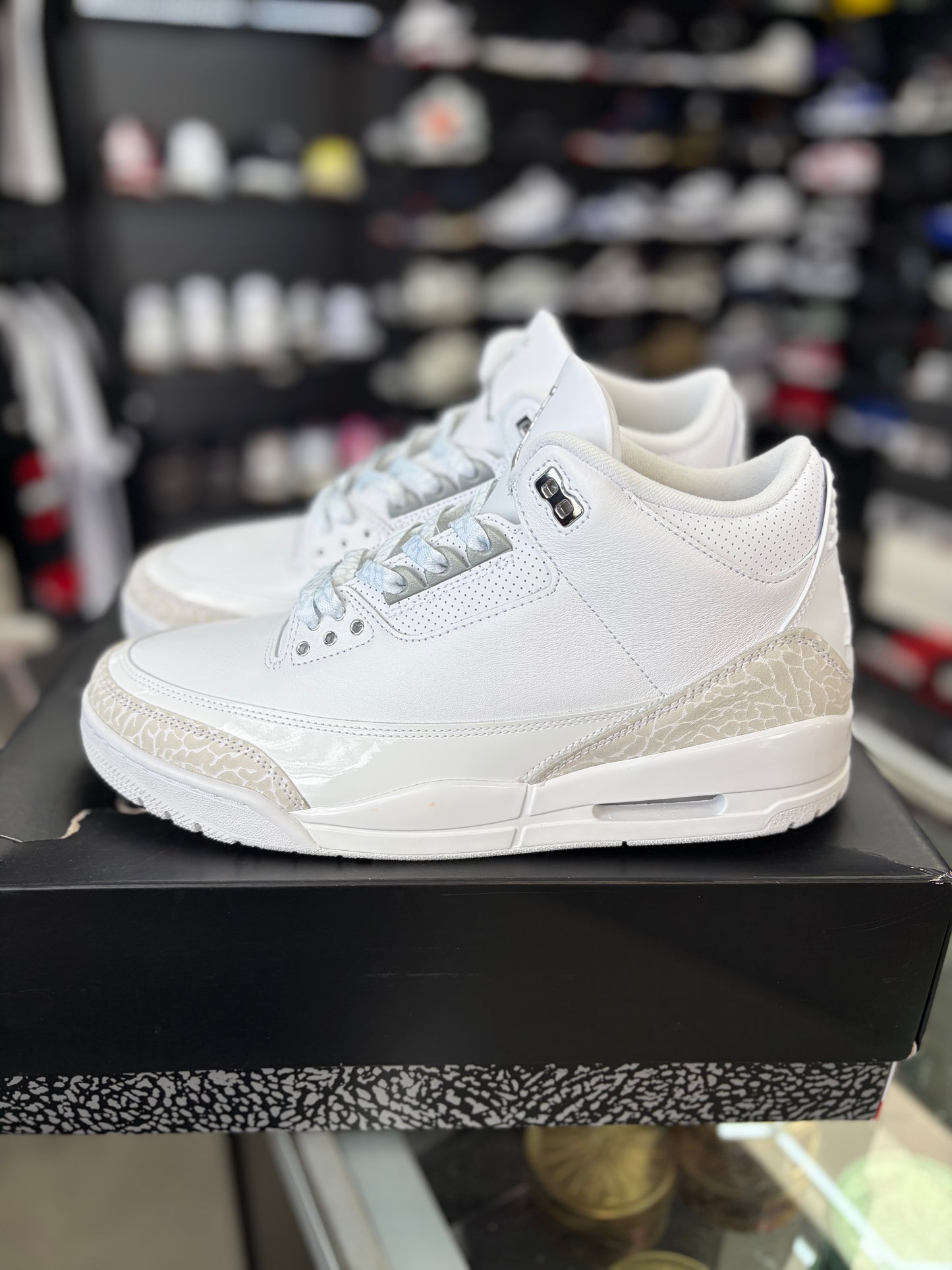 Jordan 3 “Pure Money” Size 10.5
