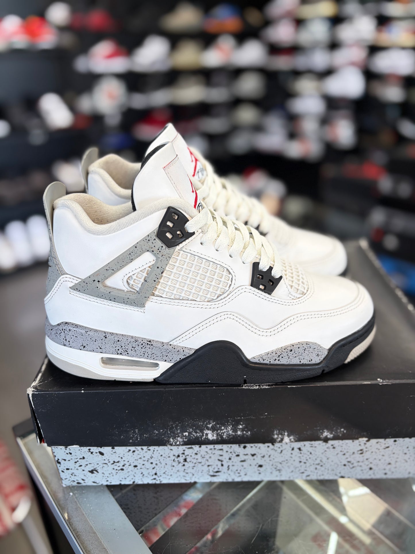 Jordan 4 “White Cement” (Gs) Size 6y/7.5w