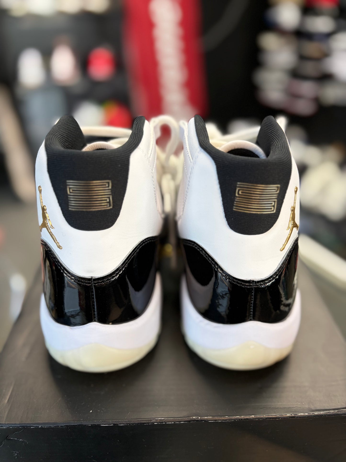Jordan 11 “Gratitude” Size 11.5