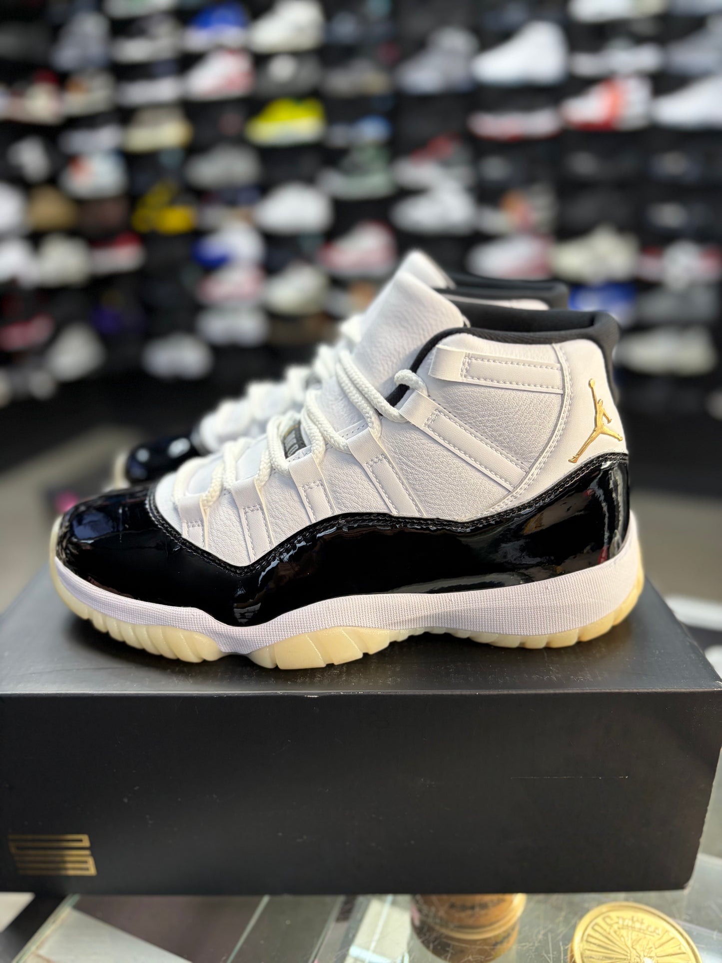 Jordan 11 “Gratitude” Size 9