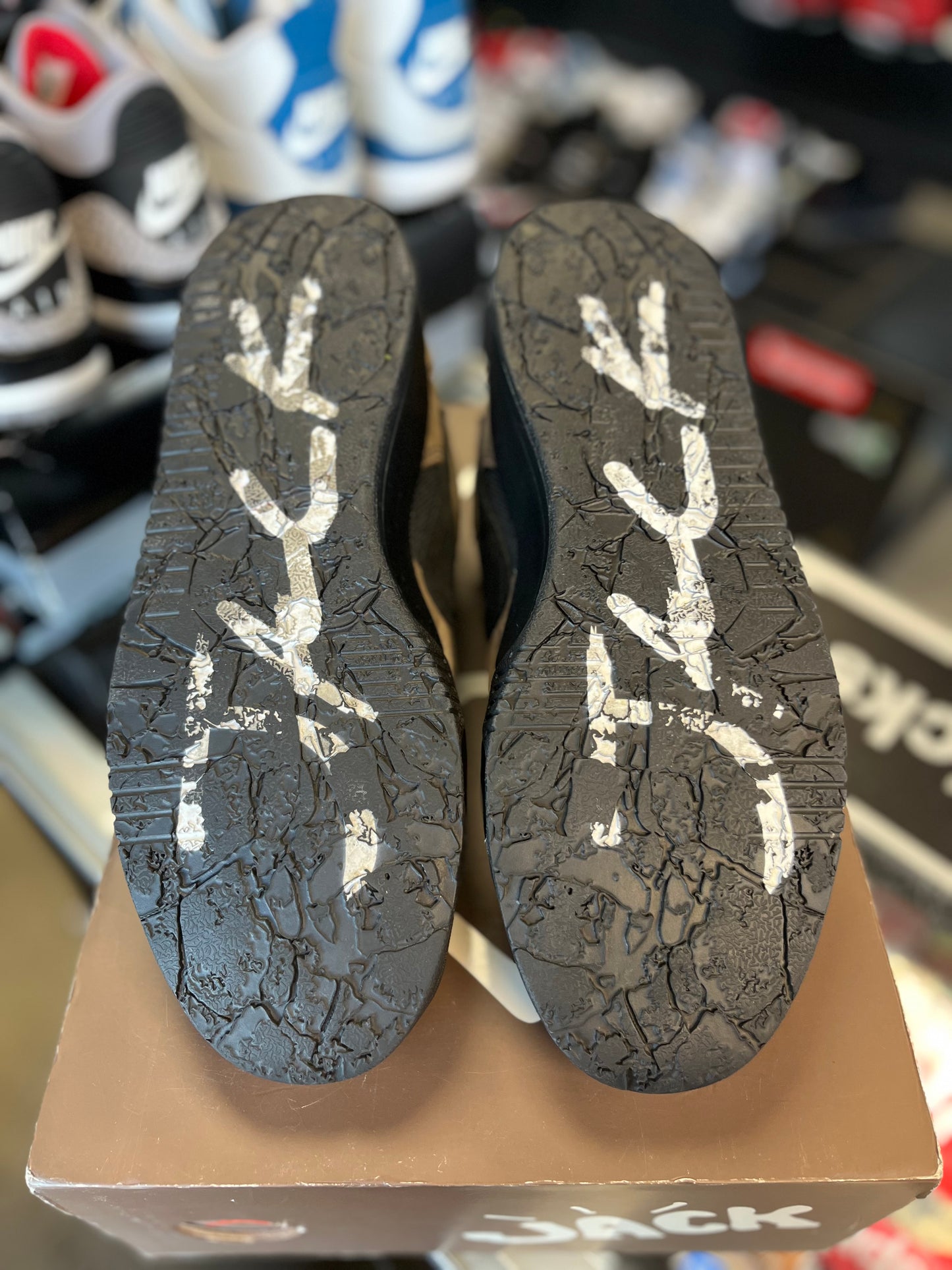 Jumpman Jack x Travis Scott “Mocha” Size 11
