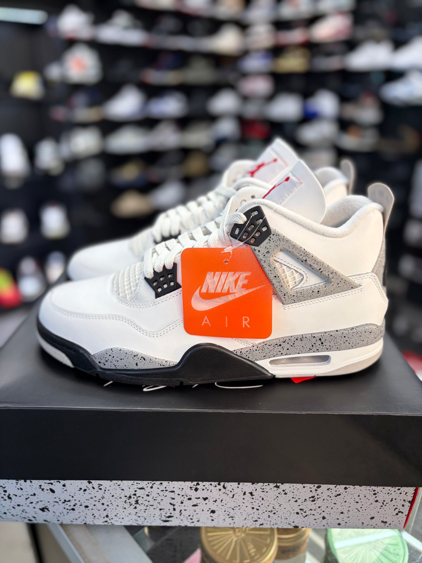 Jordan 4 “White Cement” Size 11