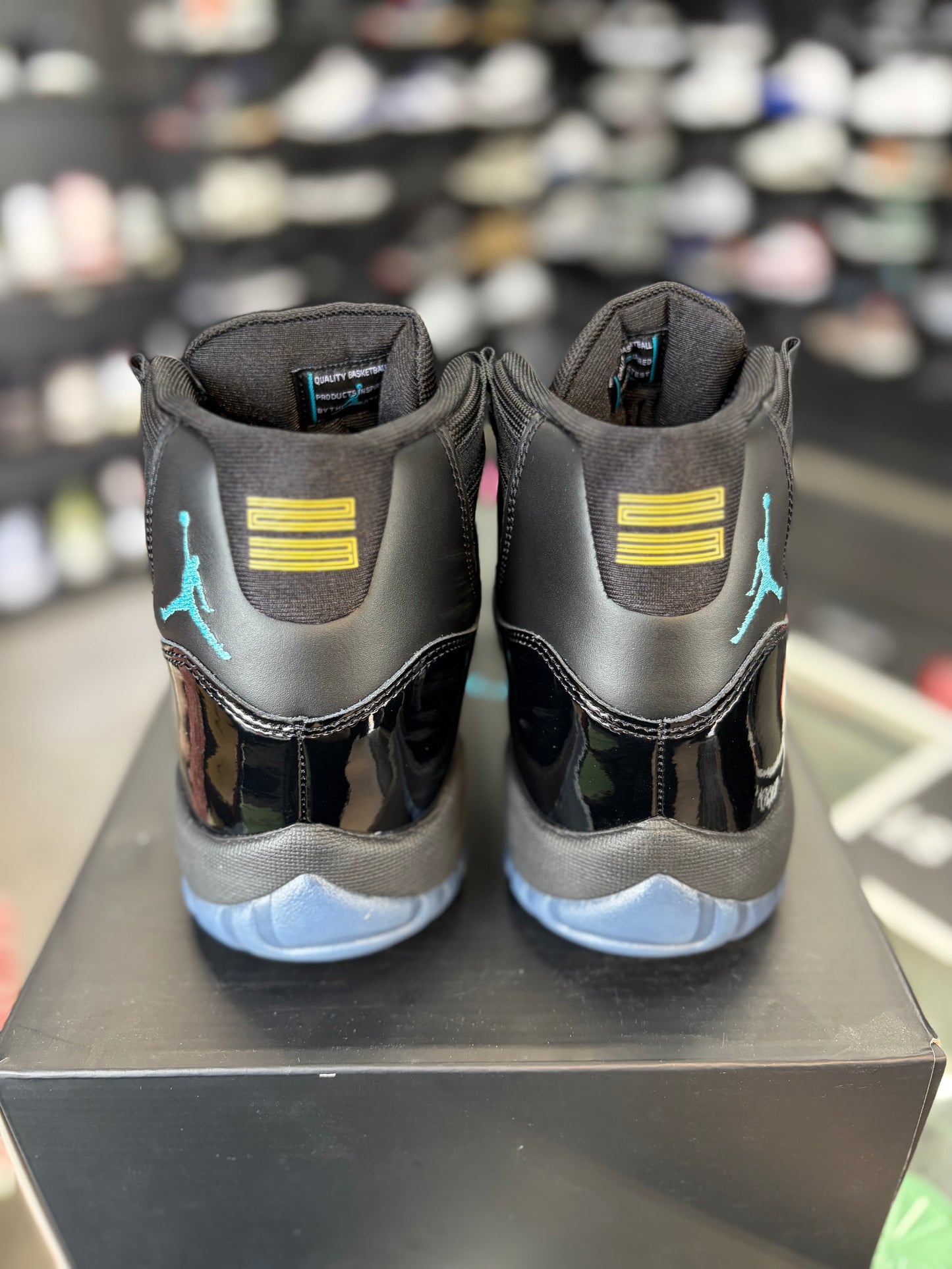 Jordan 11 “Gamma” Size 8.5