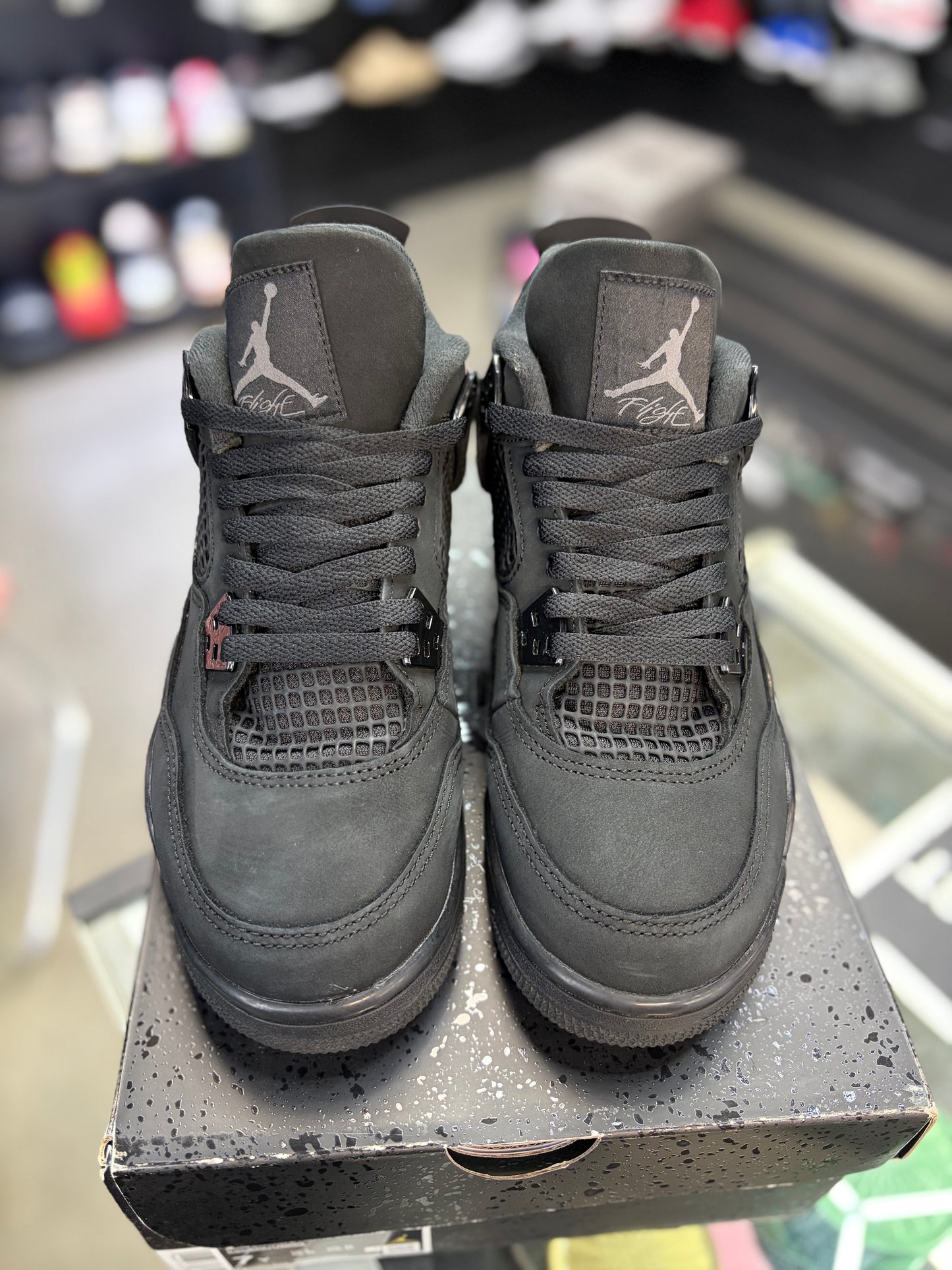Jordan 4 “Black Cat” (Gs) Size 7y/8.5w
