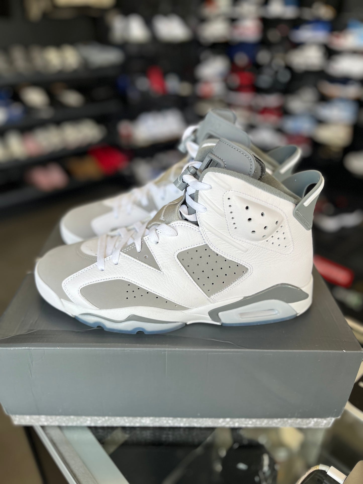 Jordan 6 “Cool Grey” Size 11