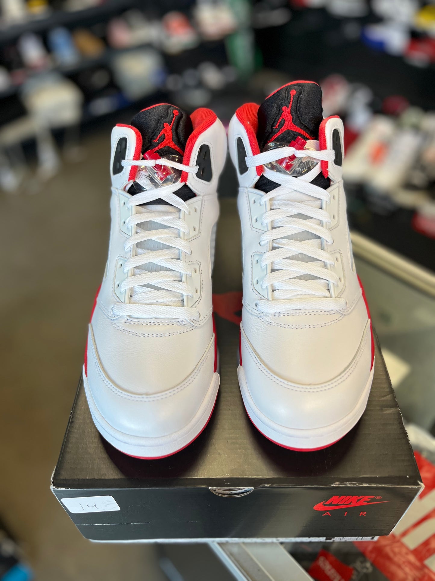 Jordan 5 “Fire Red” (2025) Size 10