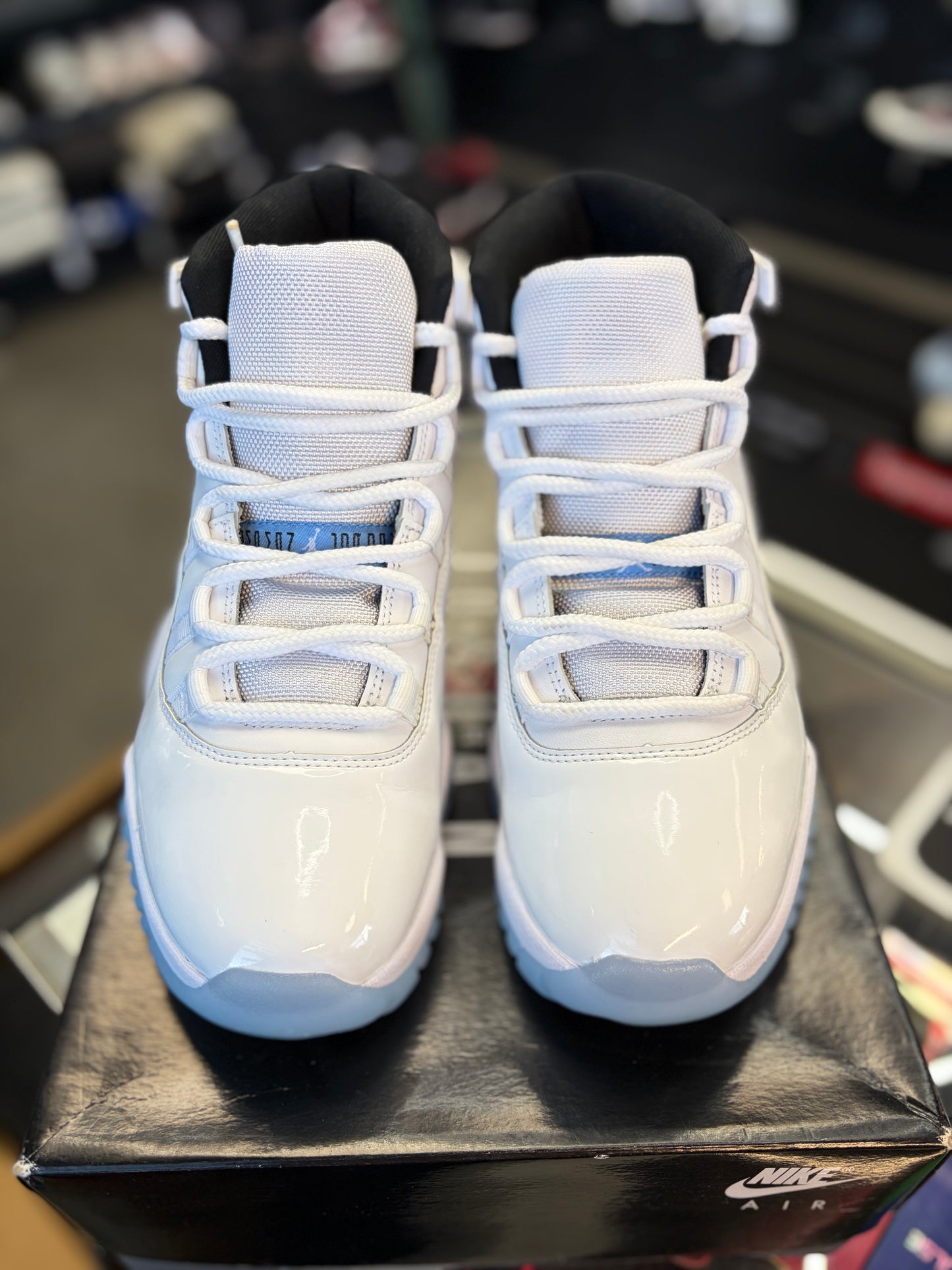 Jordan 11 “Legend Blue” Size 8