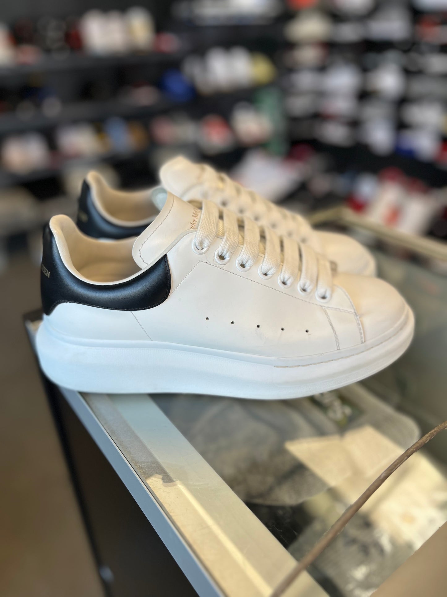 Alexander McQueen “White/Black” Size 40EU