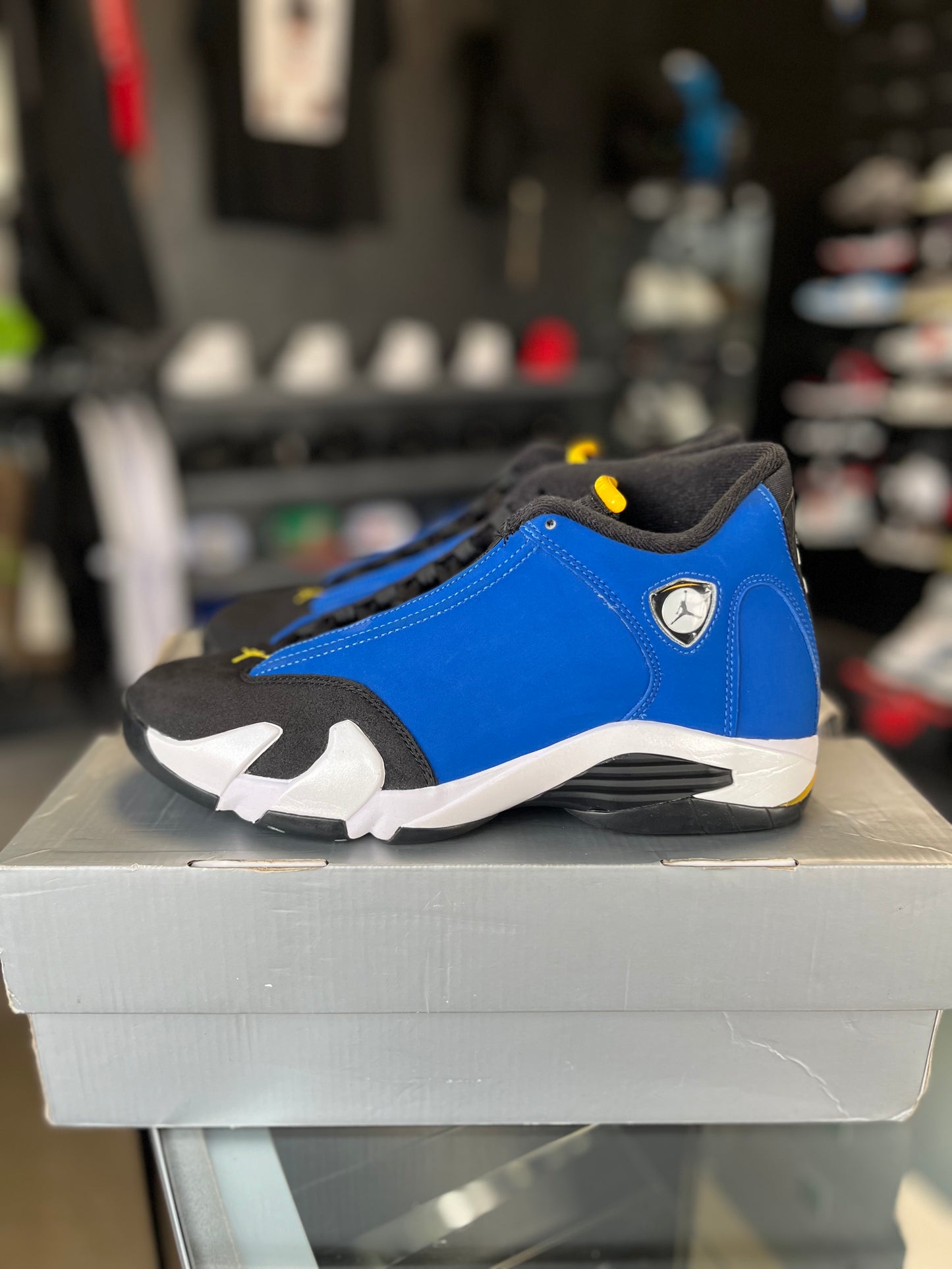 Jordan 14 “Laney” (2023) Size 9