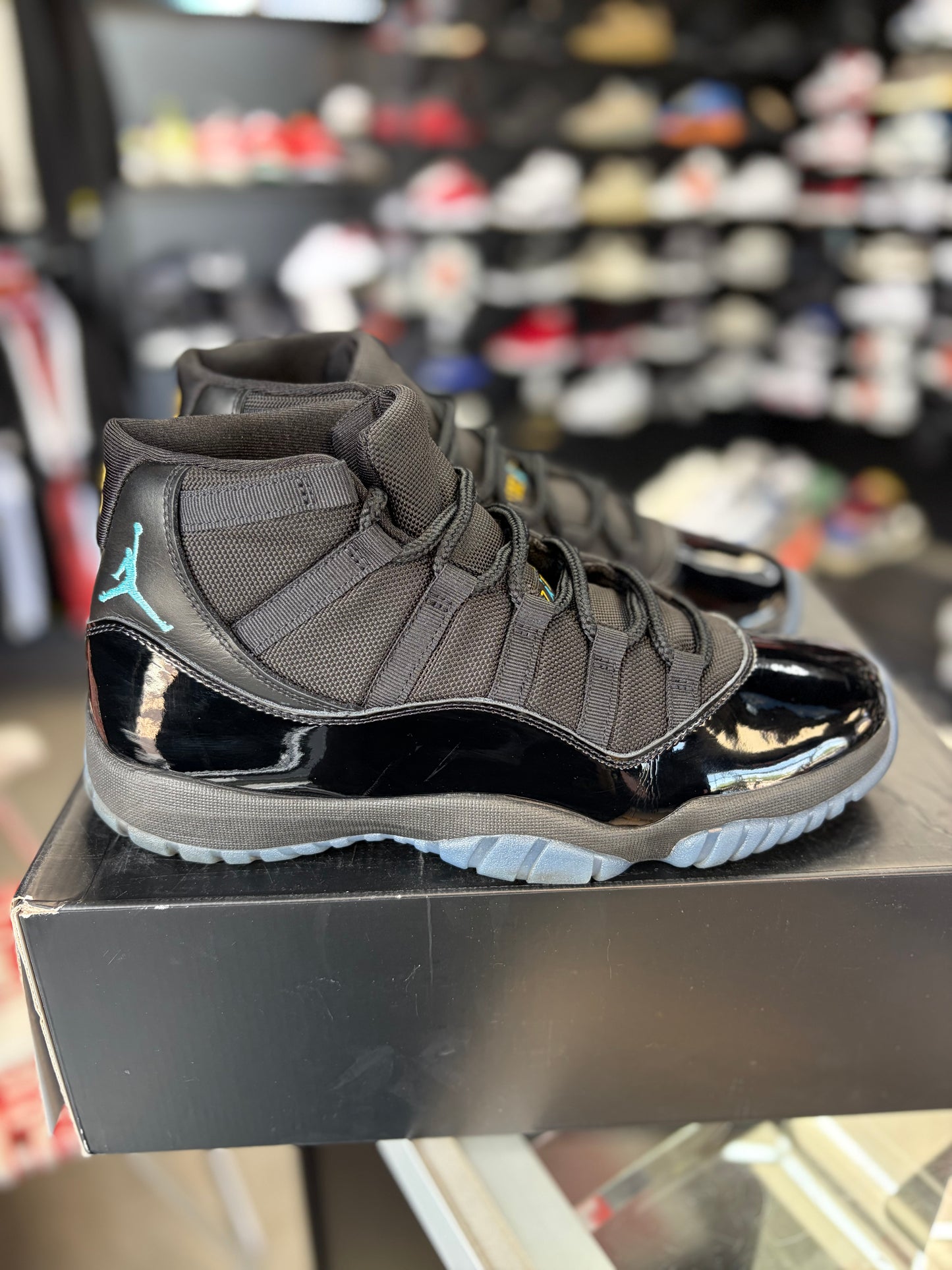 Jordan 11 “Gamma” Size 11
