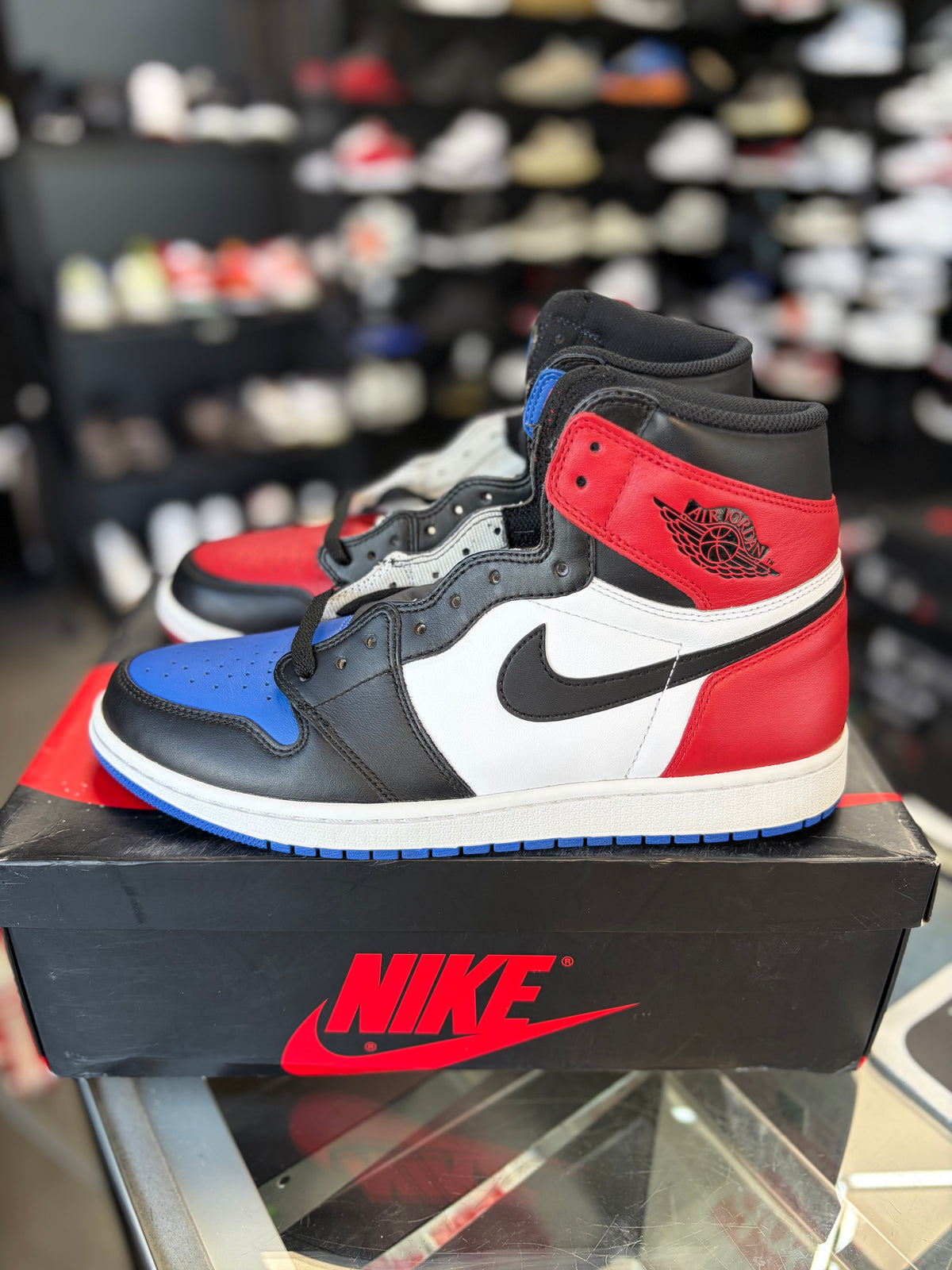 Jordan 1 “Top 3” Size 10.5