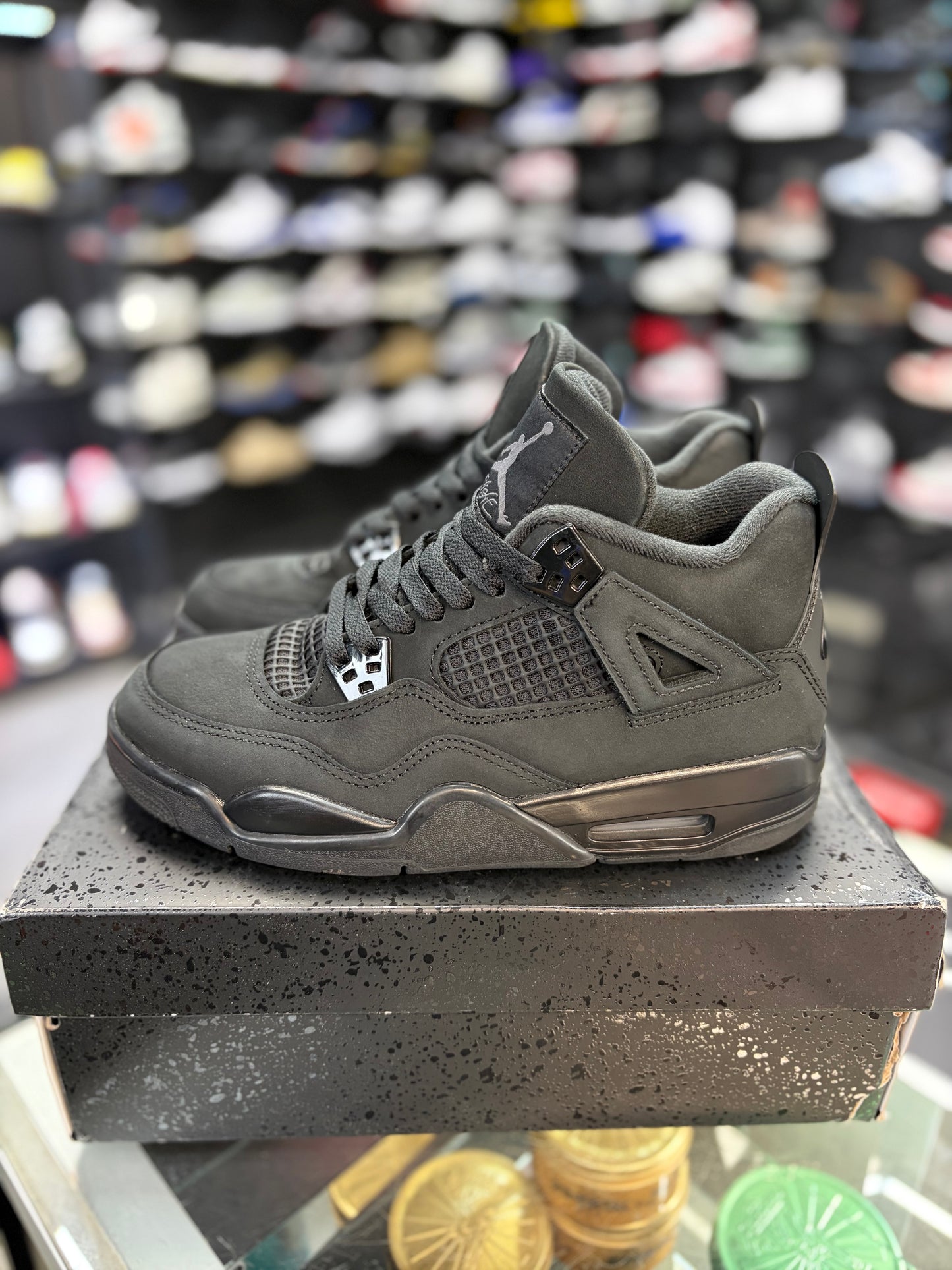 Jordan 4 “Black Cat” (Gs) Size 7y/8.5w