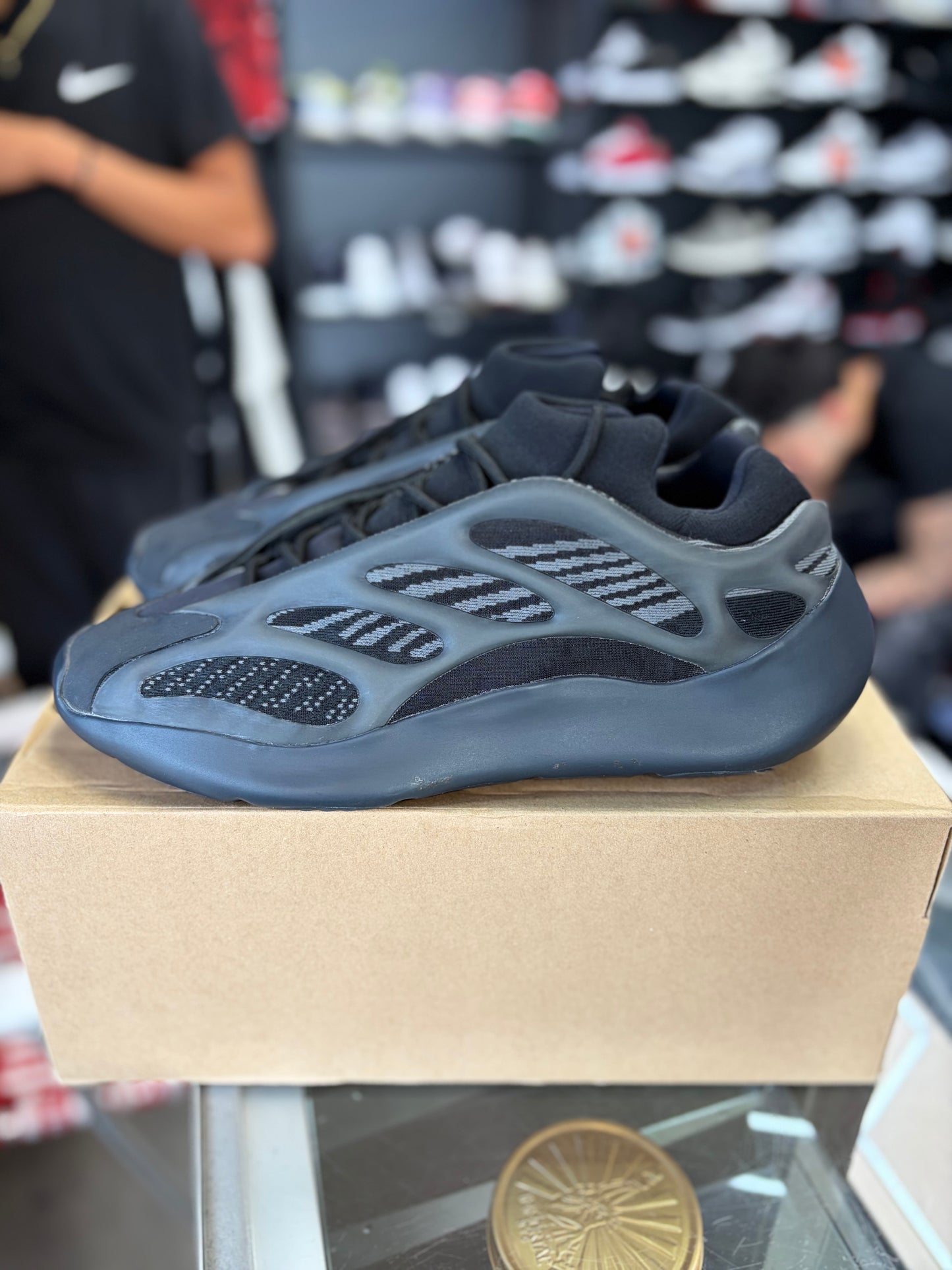 Yeezy 700 v3 “Alvah” Size 11.5