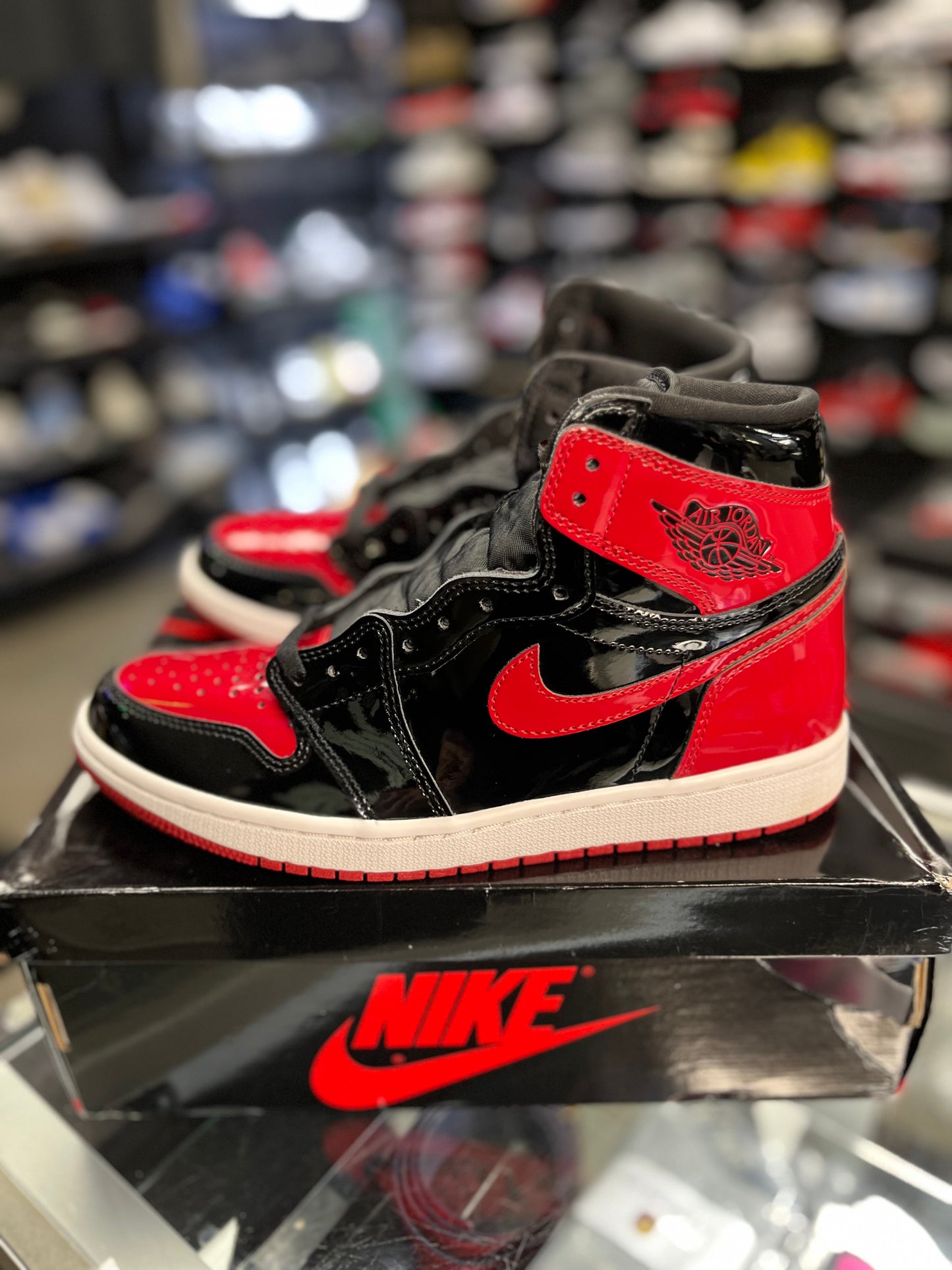 Jordan 1 “Patent Bred” Size 9