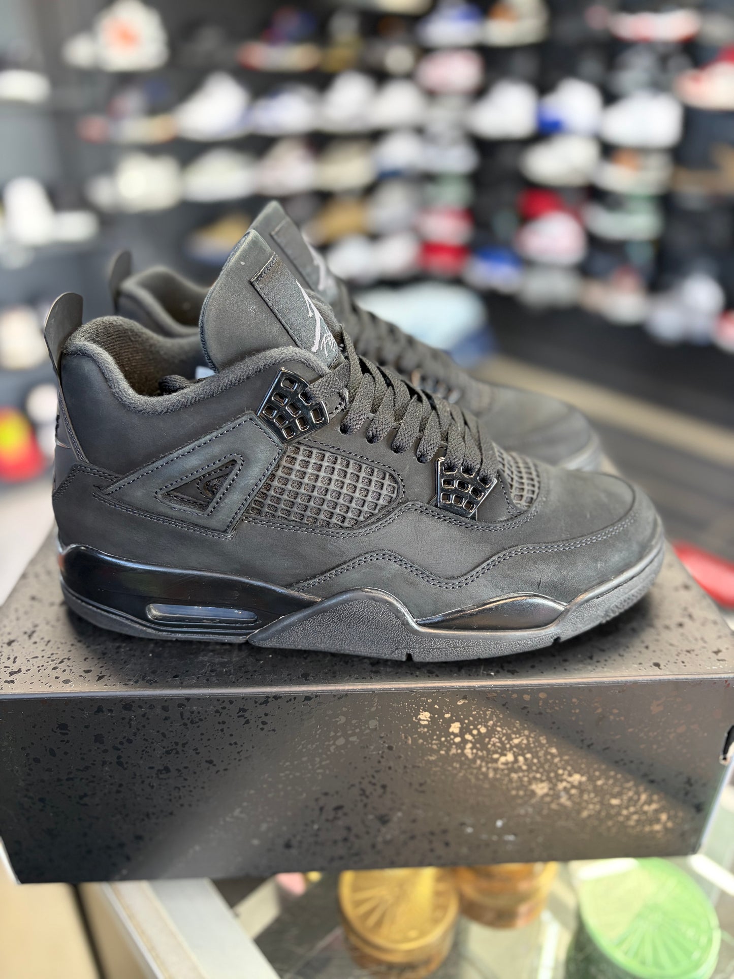 Jordan 4 “Black Cat” (2025) Size 10.5