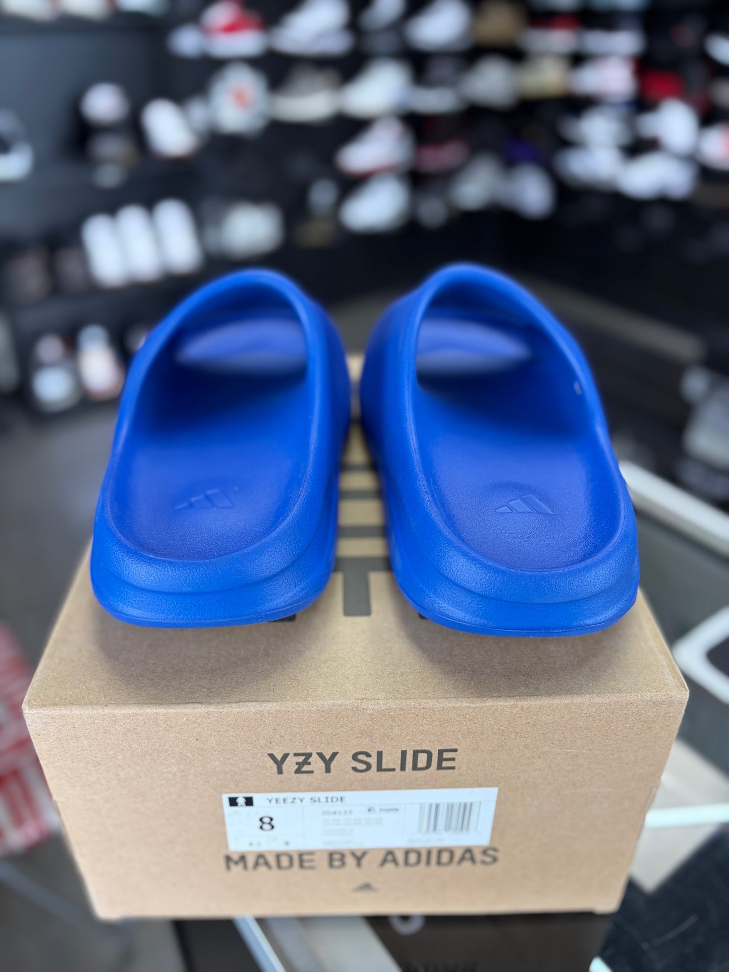 Yeezy Slide “Azure” Size 8