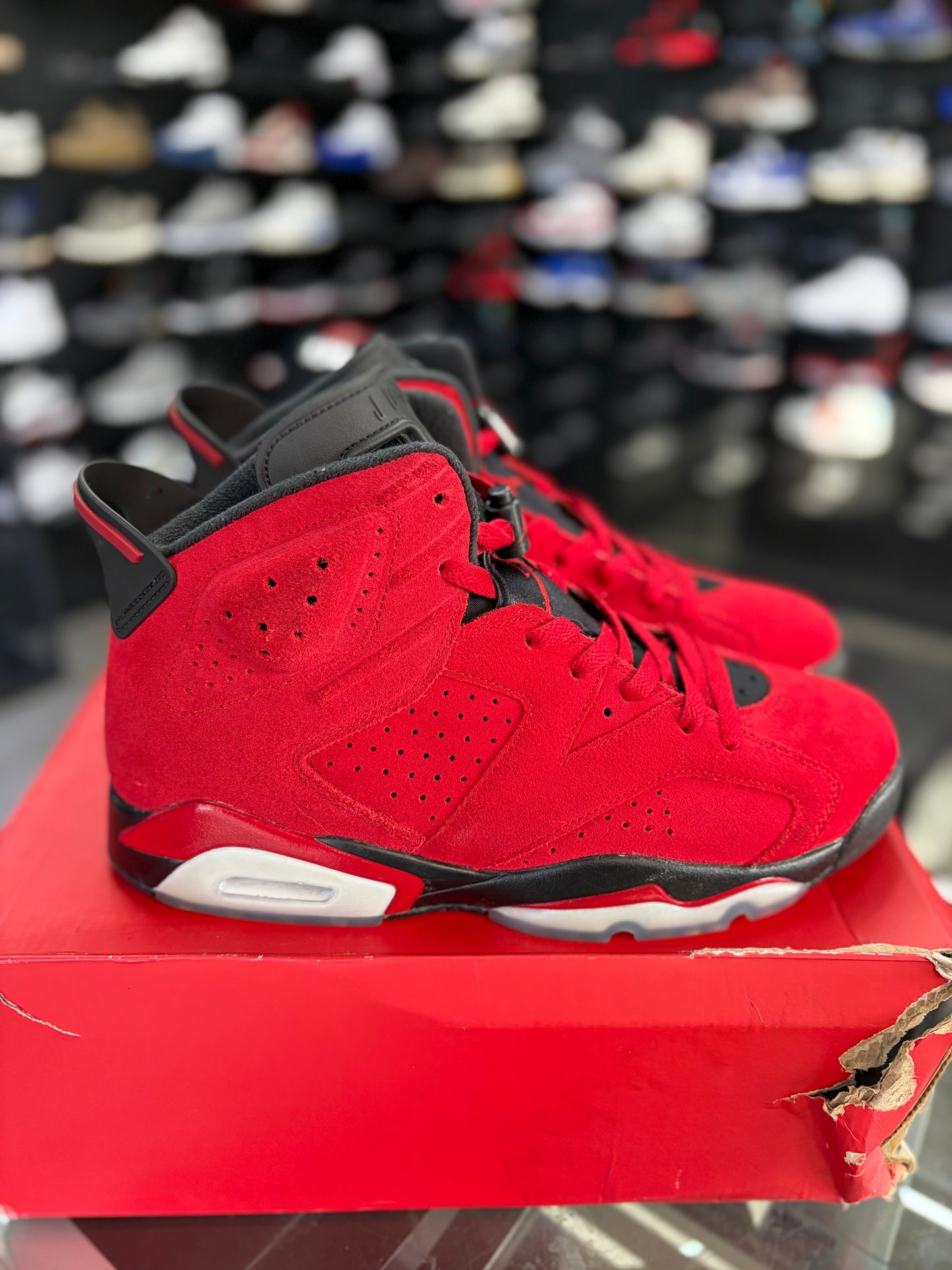 Jordan 6 “Toro Bravo” Size 10.5