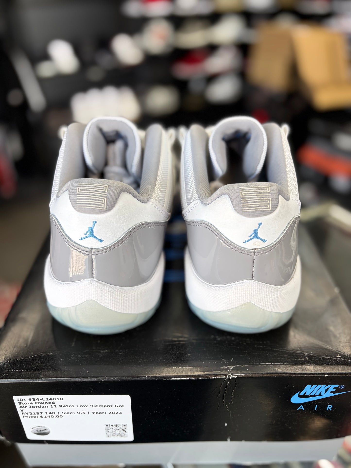 Jordan 11 Low “Cement Grey” Size 9.5