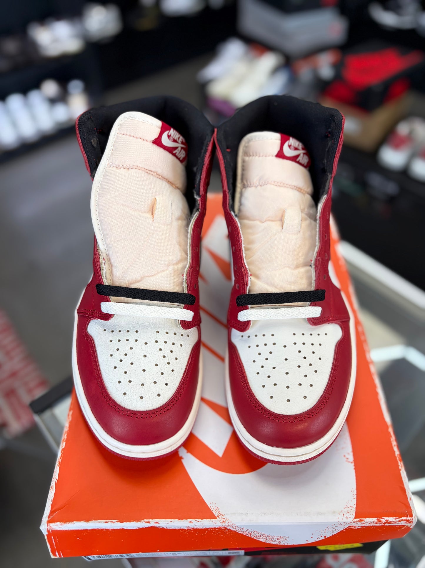 Jordan 1 “Lost & Found” Size 9