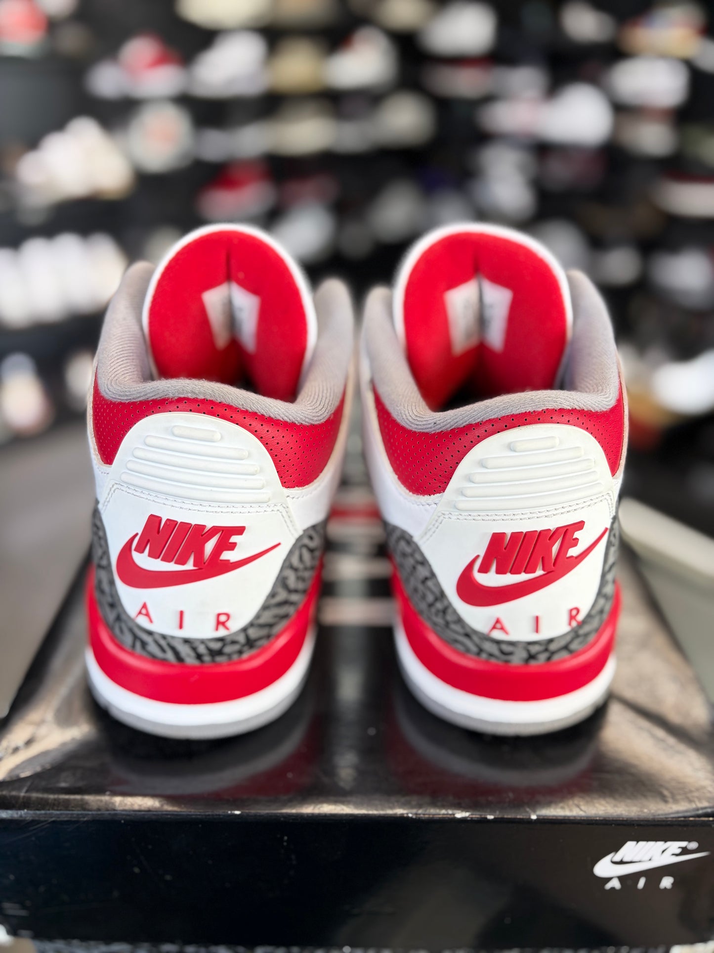 Jordan 3 “Fire Red” Size 10.5