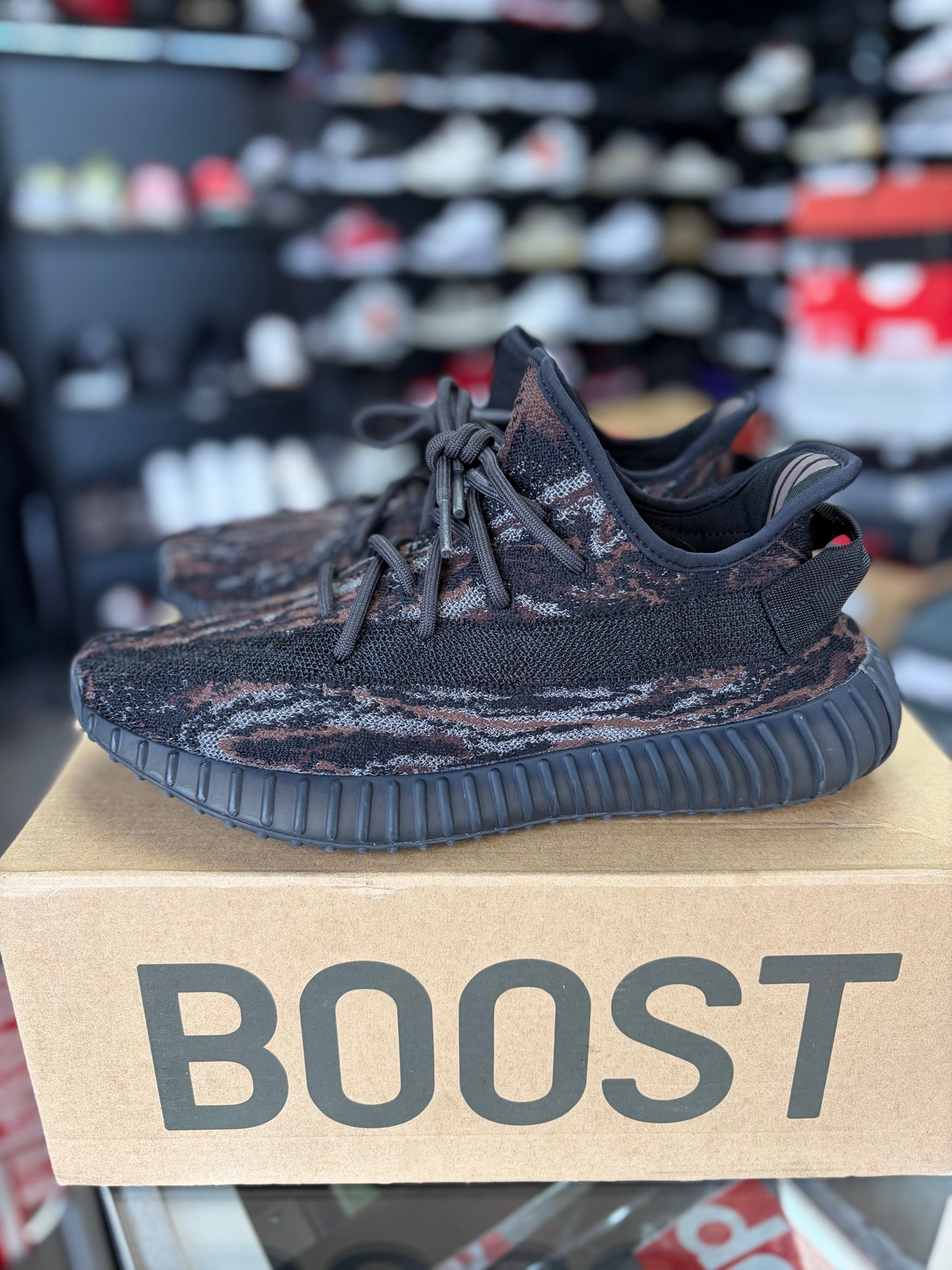 Yeezy 350 “Mx Dark Salt” Size 9.5