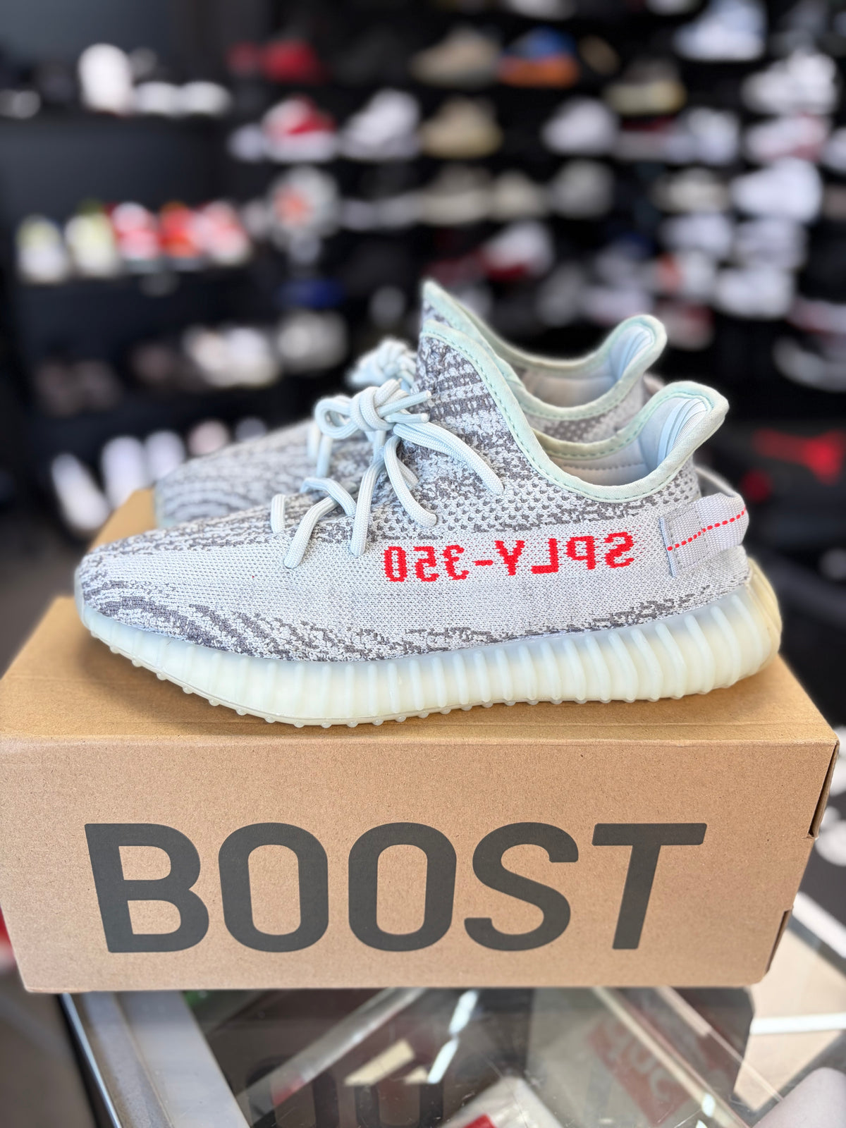 Yeezy 350 “Blue Tint” Size 8