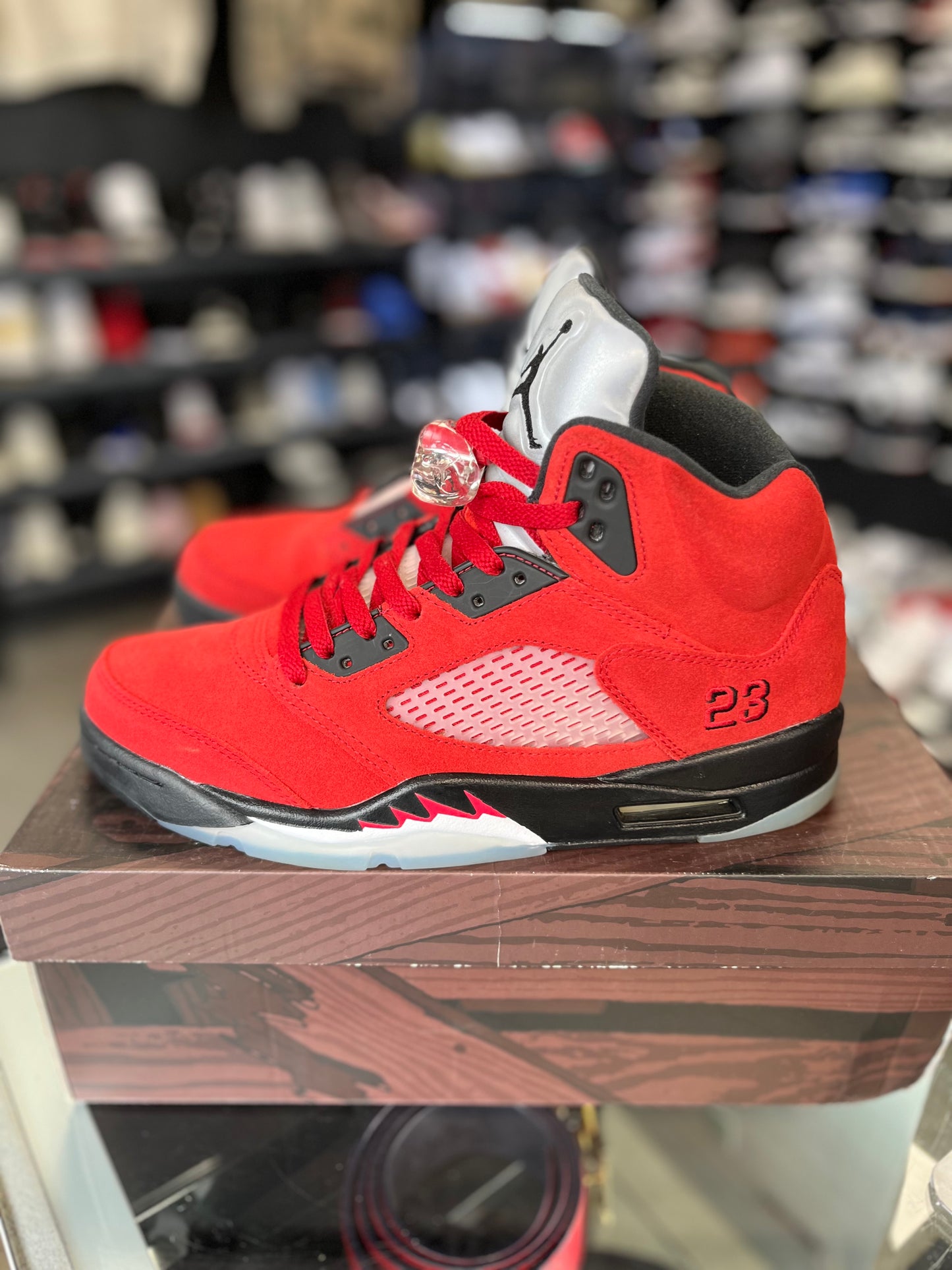 Jordan 5 “Raging Bull” Size 9.5